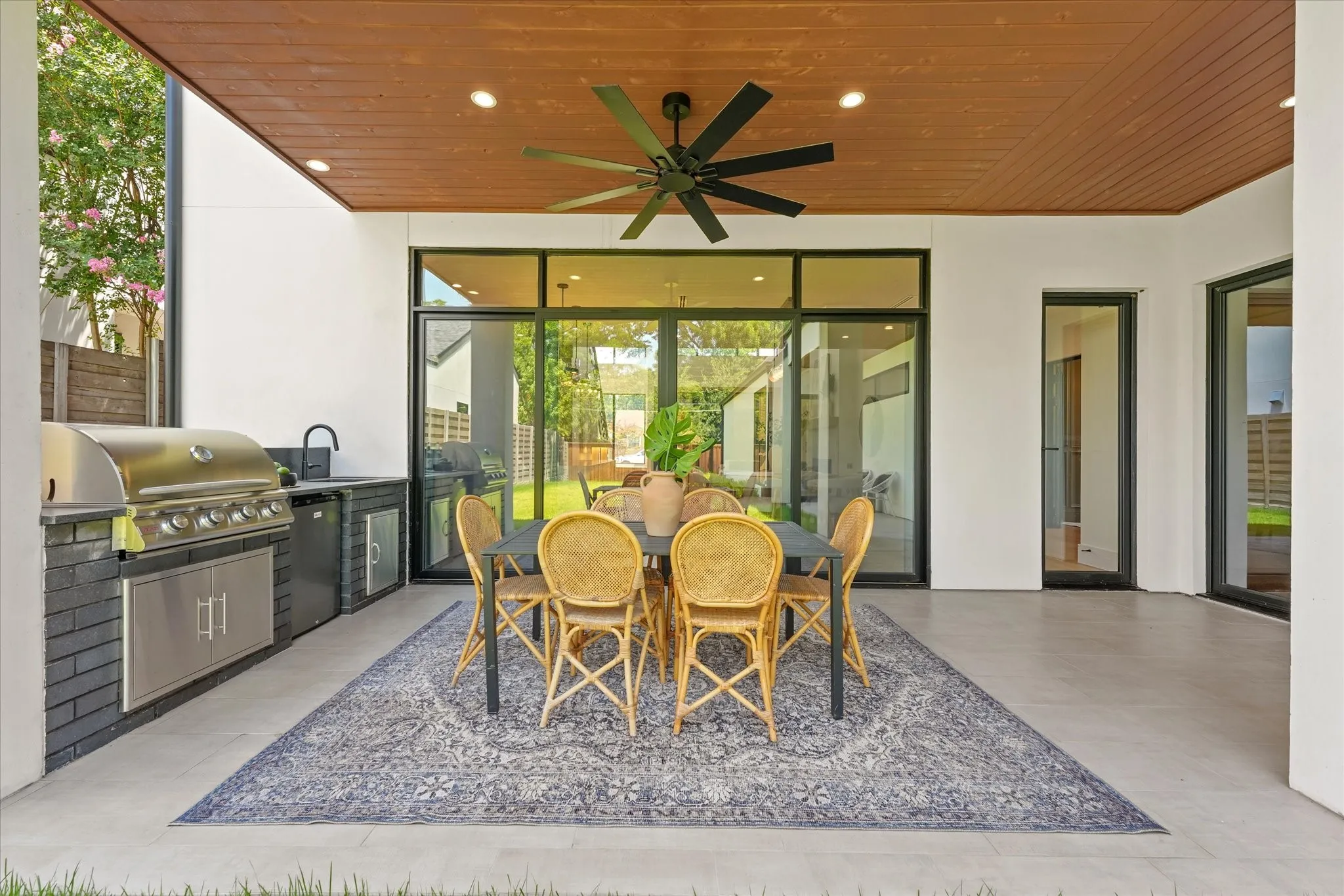 Covered outdoor living
