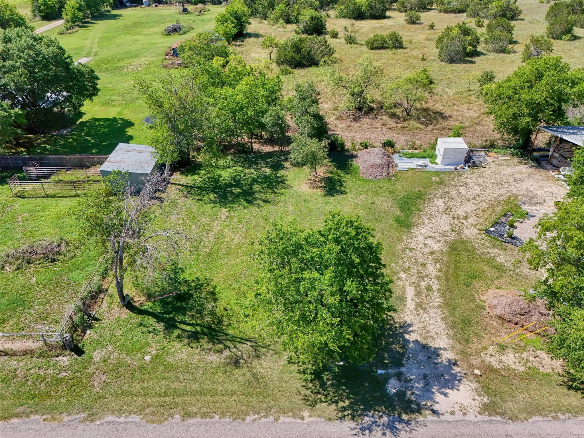 Unimproved Land For Sale in Hamilton County , 122 Heath Street, Hico, Texas 76457, 0, 0, Garage spaces, 0 Sqft, built in 0, Price $85,000, mls#21327862, Real Estate Agent in Hico, Homes For Sale in Hamilton county, Homes For Sale in Hico, Realtor in Hico Texas, Real Estate Brokerage Independent Realty Texas, Luminita Cordes Realtor