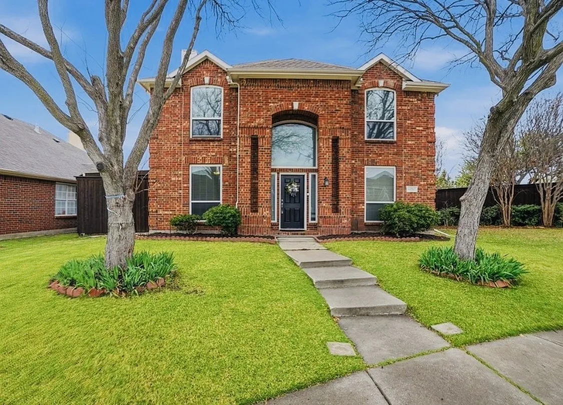 Single Family Residence For Sale in Denton County , 6217 Apache Drive, The Colony, Texas 75056, 4 Bedroom, 3 Bathroom, 2 Garage spaces, 2,139 Sqft, built in 2001, mls#21327865, Real Estate Agent in The Colony, Homes For Sale in Denton county, Homes For Sale in The Colony, Realtor in The Colony Texas, Real Estate Brokerage Independent Realty Texas, Luminita Cordes Realtor