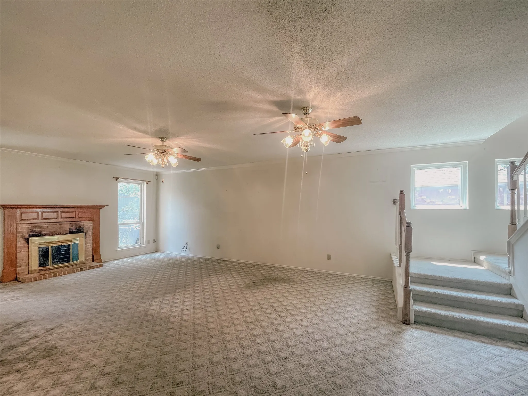 Single Family Residence For Sale in Tarrant County , 1312 Rio Grande Drive, Benbrook, Texas 76126, 4 Bedroom, 3 Bathroom, 2 Garage spaces, 3,055 Sqft, built in 1990, mls#21327218, Real Estate Agent in Benbrook, Homes For Sale in Tarrant county, Homes For Sale in Benbrook, Realtor in Benbrook Texas, Real Estate Brokerage Independent Realty Texas, Luminita Cordes Realtor