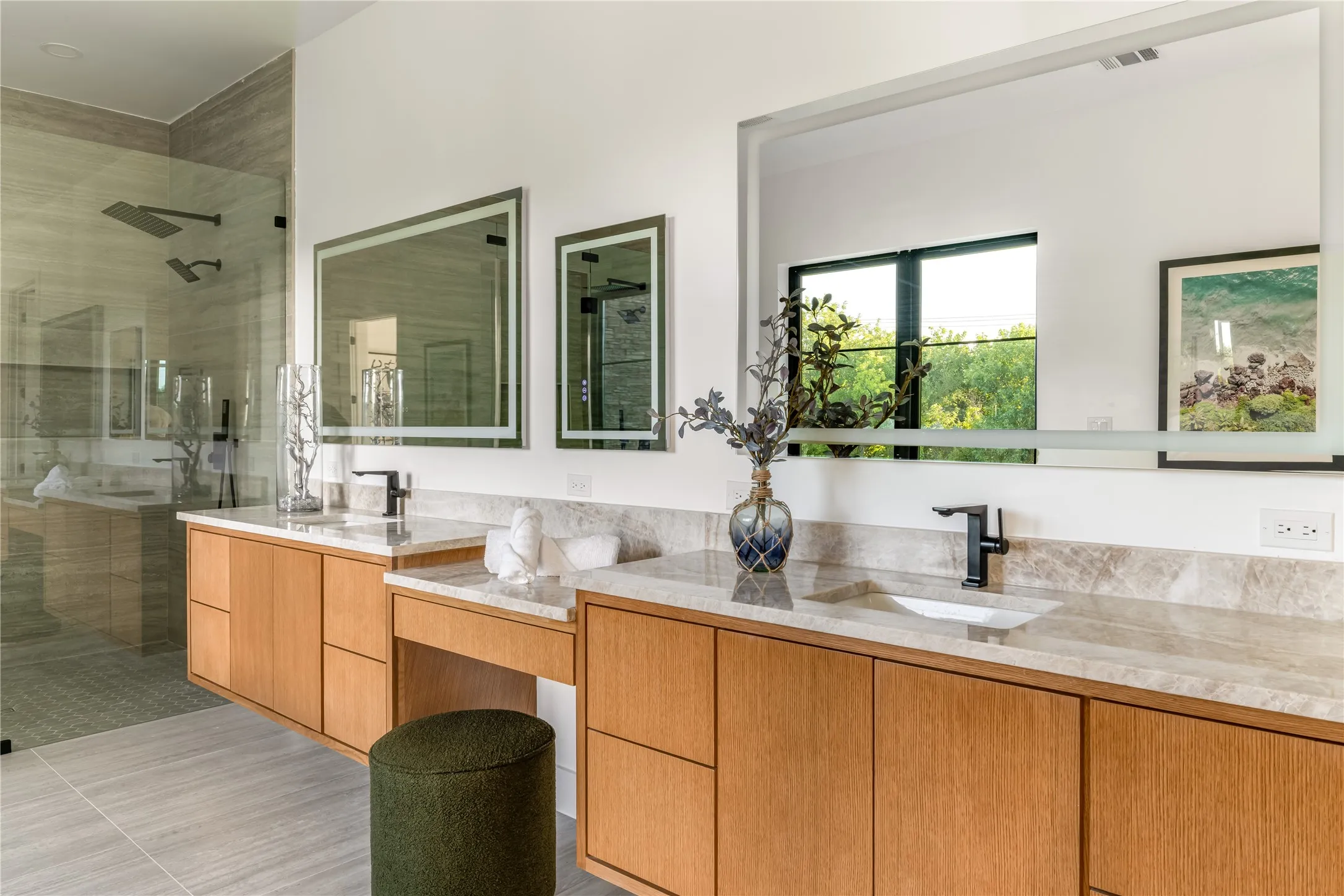 Single Family Residence For Sale in Rockwall County , 327 Longview Place, Heath, Texas 75032, 5 Bedroom, 7 Bathroom, 4 Garage spaces, 5,250 Sqft, built in 2026, mls#21319472, Real Estate Agent in Heath, Homes For Sale in Rockwall county, Homes For Sale in Heath, Realtor in Heath Texas, Real Estate Brokerage Independent Realty Texas, Luminita Cordes Realtor