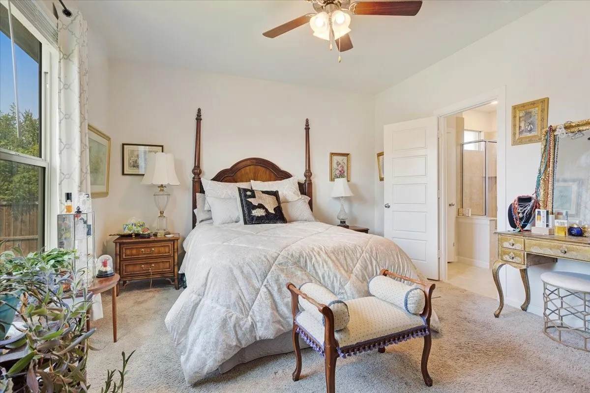 Single Family Residence For Sale in Grayson County , 505 Vawter Drive, Van Alstyne, Texas 75495, 4 Bedroom, 2 Bathroom, 2 Garage spaces, 1,818 Sqft, built in 2021, mls#21321075, Real Estate Agent in Van Alstyne, Homes For Sale in Grayson county, Homes For Sale in Van Alstyne, Realtor in Van Alstyne Texas, Real Estate Brokerage Independent Realty Texas, Luminita Cordes Realtor