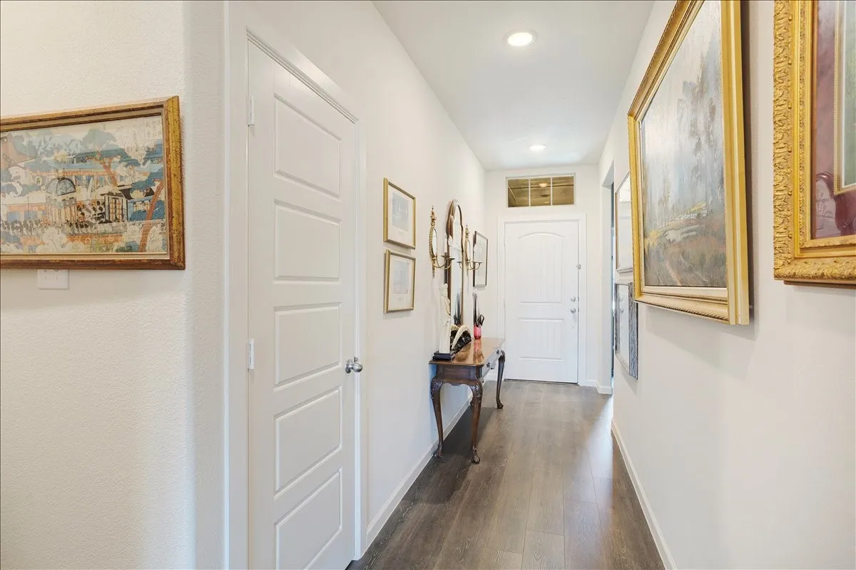 Single Family Residence For Sale in Grayson County , 505 Vawter Drive, Van Alstyne, Texas 75495, 4 Bedroom, 2 Bathroom, 2 Garage spaces, 1,818 Sqft, built in 2021, mls#21321075, Real Estate Agent in Van Alstyne, Homes For Sale in Grayson county, Homes For Sale in Van Alstyne, Realtor in Van Alstyne Texas, Real Estate Brokerage Independent Realty Texas, Luminita Cordes Realtor