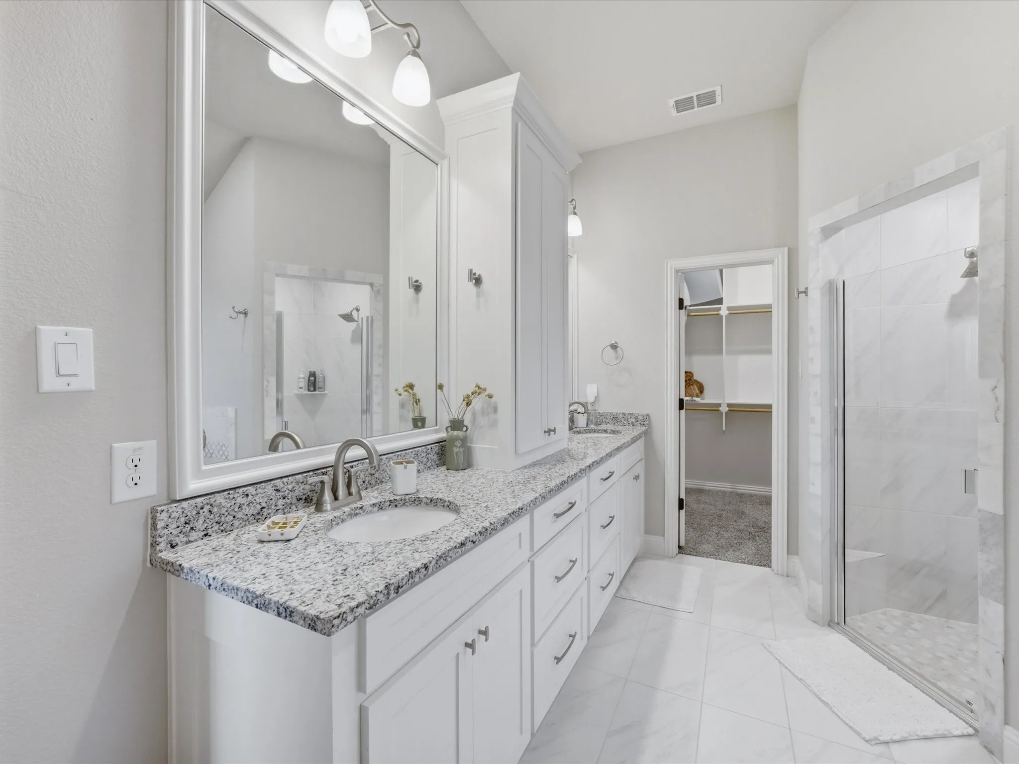 Single Family Residence For Sale in Parker County , 956 Sam Street, Springtown, Texas 76082, 4 Bedroom, 2 Bathroom, 2 Garage spaces, 1,788 Sqft, built in 2022, mls#21326533, Real Estate Agent in Springtown, Homes For Sale in Parker county, Homes For Sale in Springtown, Realtor in Springtown Texas, Real Estate Brokerage Independent Realty Texas, Luminita Cordes Realtor