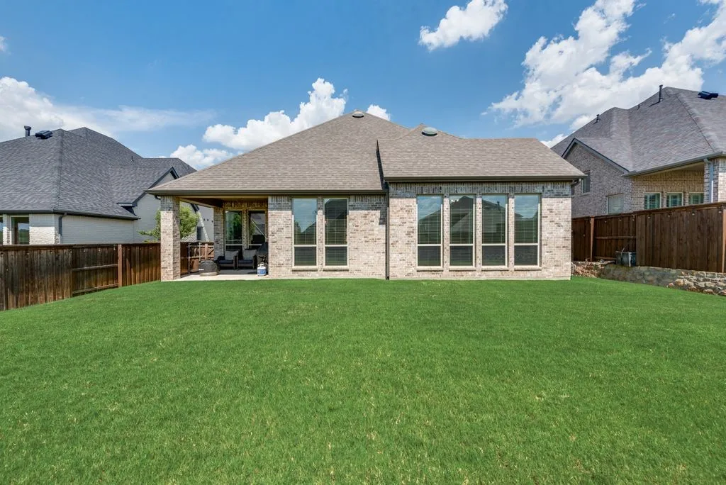 Single Family Residence For Rent in Denton County , 4771 Desert Willow Drive, Prosper, Texas 75078, 3 Bedroom, 3 Bathroom, 3 Garage spaces, 2,603 Sqft, built in 2019, mls#21327922, Real Estate Agent in Prosper, Homes For Rent in Denton county, Homes For Rent in Prosper, Realtor in Prosper Texas, Real Estate Brokerage Independent Realty Texas, Luminita Cordes Realtor