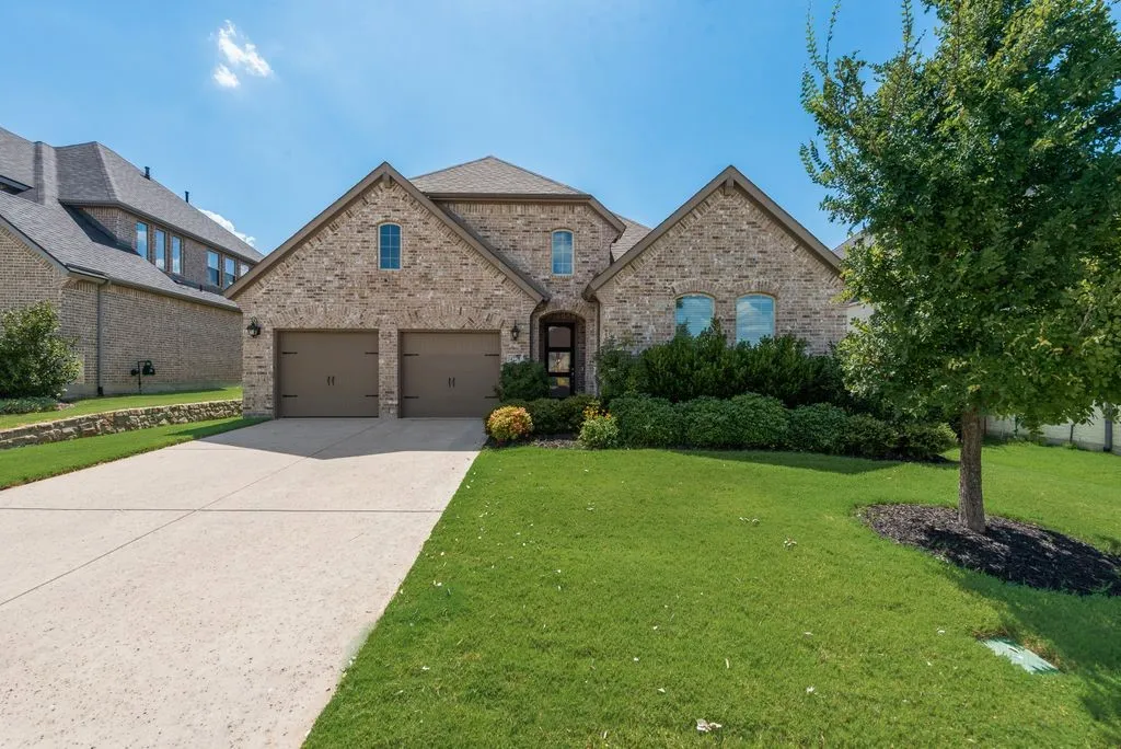 Single Family Residence For Rent in Denton County , 4771 Desert Willow Drive, Prosper, Texas 75078, 3 Bedroom, 3 Bathroom, 3 Garage spaces, 2,603 Sqft, built in 2019, mls#21327922, Real Estate Agent in Prosper, Homes For Rent in Denton county, Homes For Rent in Prosper, Realtor in Prosper Texas, Real Estate Brokerage Independent Realty Texas, Luminita Cordes Realtor