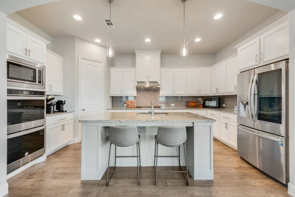 Single Family Residence For Rent in Denton County , 4771 Desert Willow Drive, Prosper, Texas 75078, 3 Bedroom, 3 Bathroom, 3 Garage spaces, 2,603 Sqft, built in 2019, mls#21327922, Real Estate Agent in Prosper, Homes For Rent in Denton county, Homes For Rent in Prosper, Realtor in Prosper Texas, Real Estate Brokerage Independent Realty Texas, Luminita Cordes Realtor