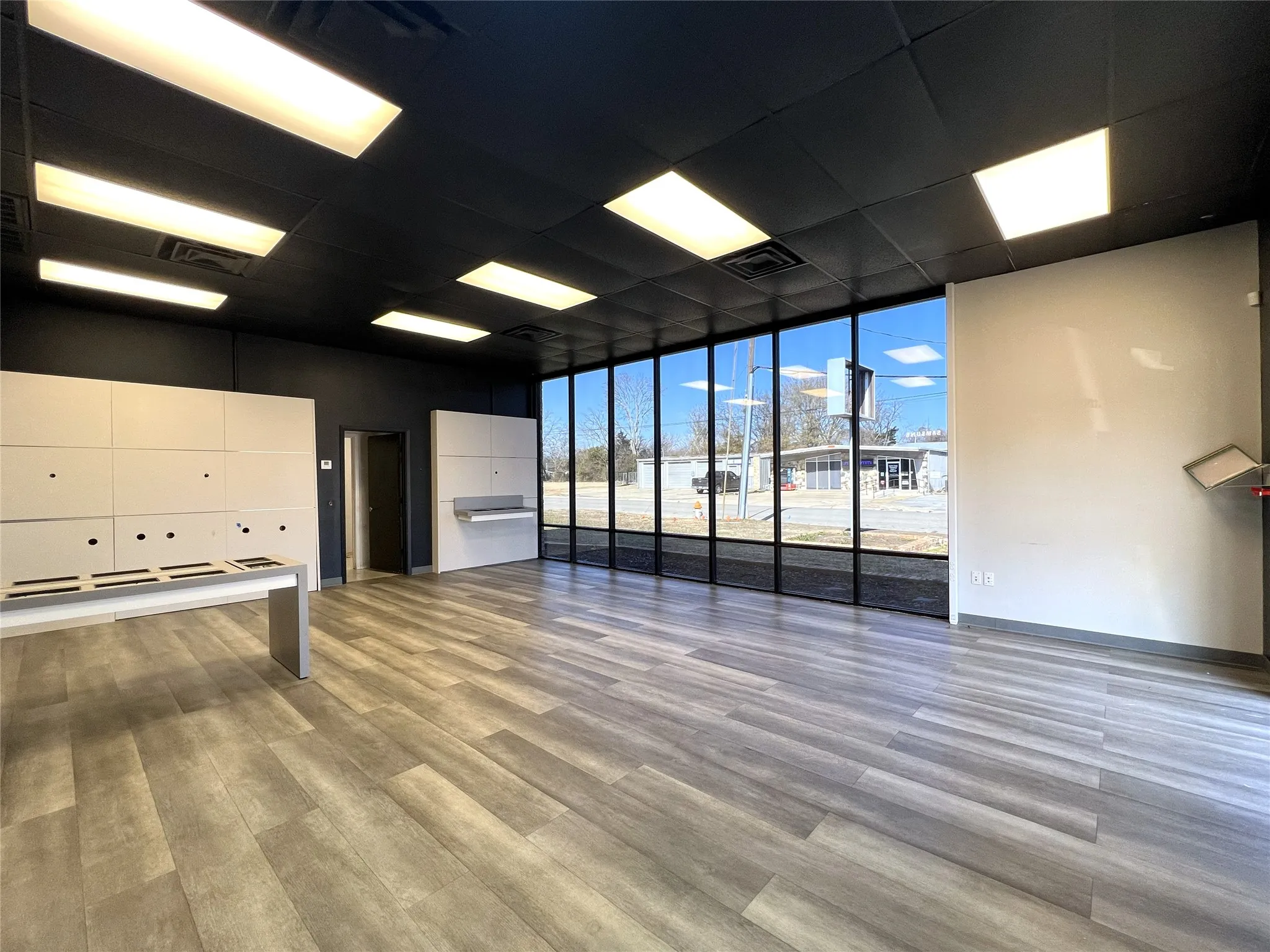 Office For Rent in Hopkins County , 216 Linda Drive, Sulphur Springs, Texas 75482, 0, 0, Garage spaces, 0 Sqft, built in 2001, Price $3,250, mls#21327587, Real Estate Agent in Sulphur Springs, Homes For Rent in Hopkins county, Homes For Rent in Sulphur Springs, Realtor in Sulphur Springs Texas, Real Estate Brokerage Independent Realty Texas, Luminita Cordes Realtor