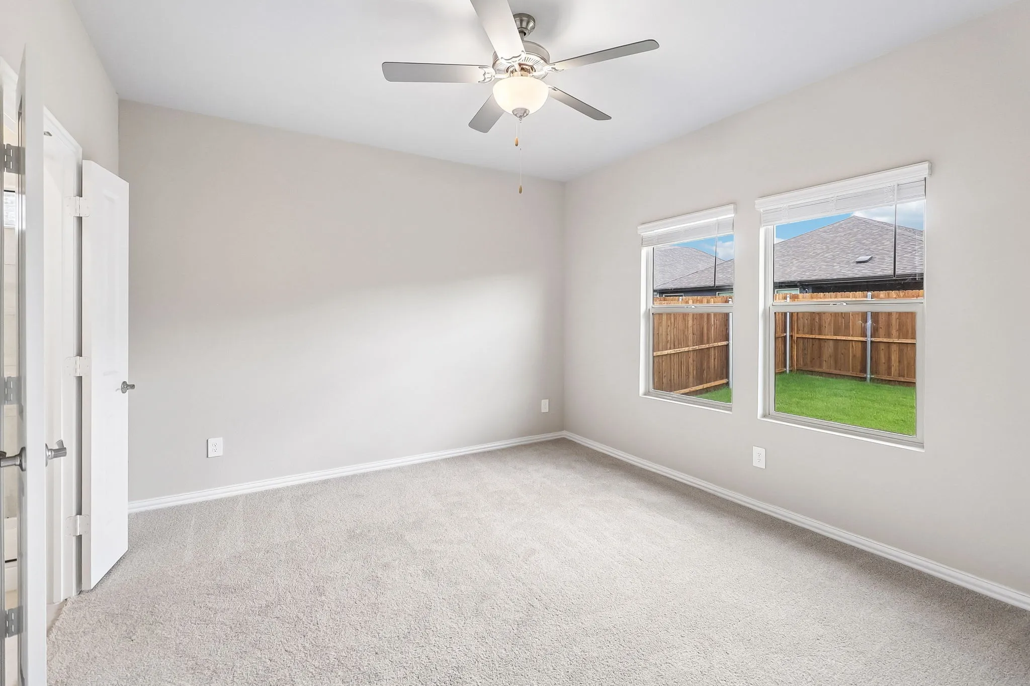 Photo is not of the actual home, but is an inspirational photo of builder’s model home and may depict options, furnishings, and/or decorator features that are not included.
