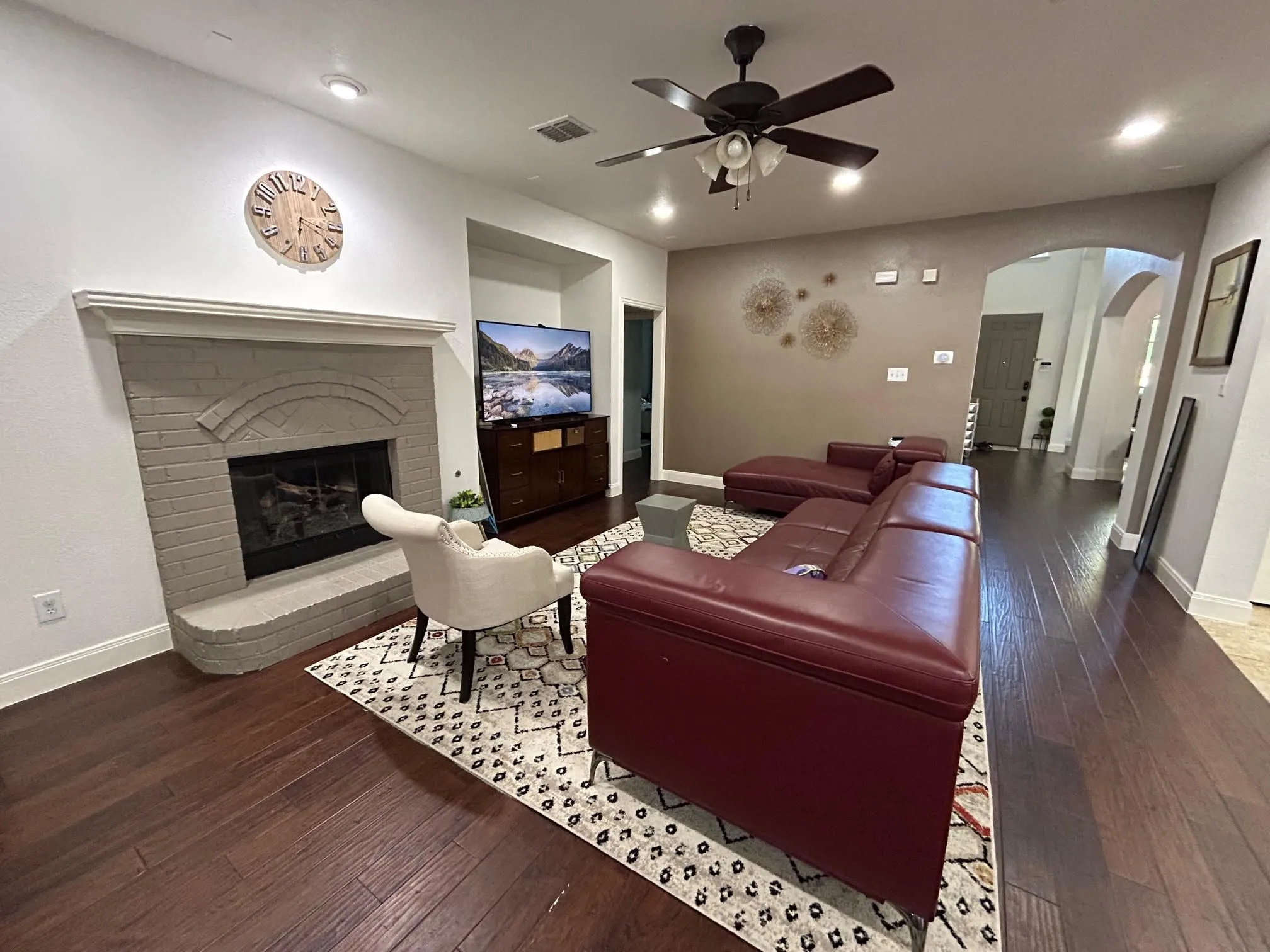 Single Family Residence For Rent in Collin County , 6039 Stanton Place, Frisco, Texas 75033, 4 Bedroom, 4 Bathroom, 2 Garage spaces, 3,267 Sqft, built in 2005, mls#21321783, Real Estate Agent in Frisco, Homes For Rent in Collin county, Homes For Rent in Frisco, Realtor in Frisco Texas, Real Estate Brokerage Independent Realty Texas, Luminita Cordes Realtor