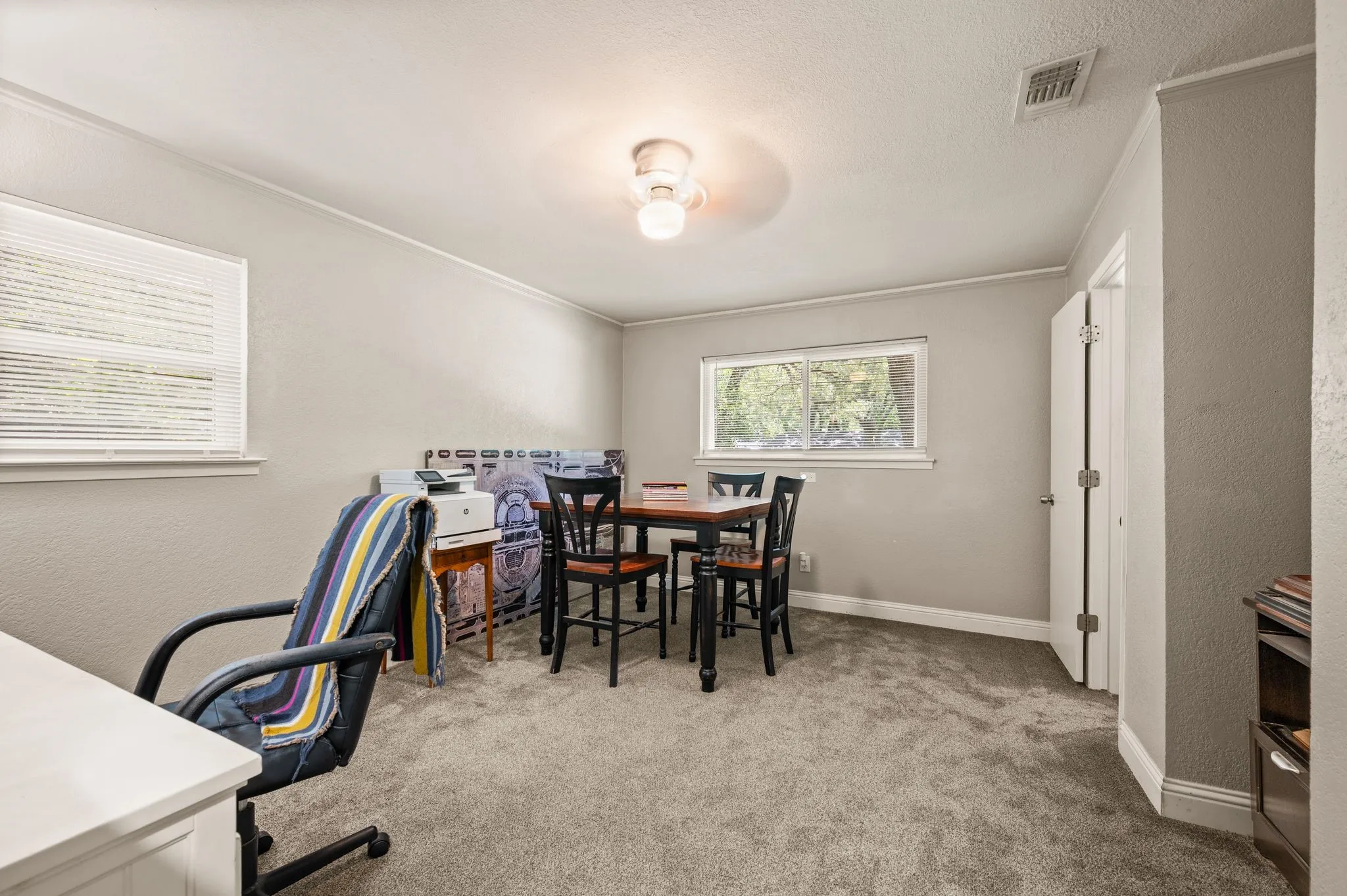 Single Family Residence For Sale in Tarrant County , 4104 Linkwood Drive, Euless, Texas 76040, 4 Bedroom, 3 Bathroom, 2 Garage spaces, 2,680 Sqft, built in 1963, mls#21327949, Real Estate Agent in Euless, Homes For Sale in Tarrant county, Homes For Sale in Euless, Realtor in Euless Texas, Real Estate Brokerage Independent Realty Texas, Luminita Cordes Realtor