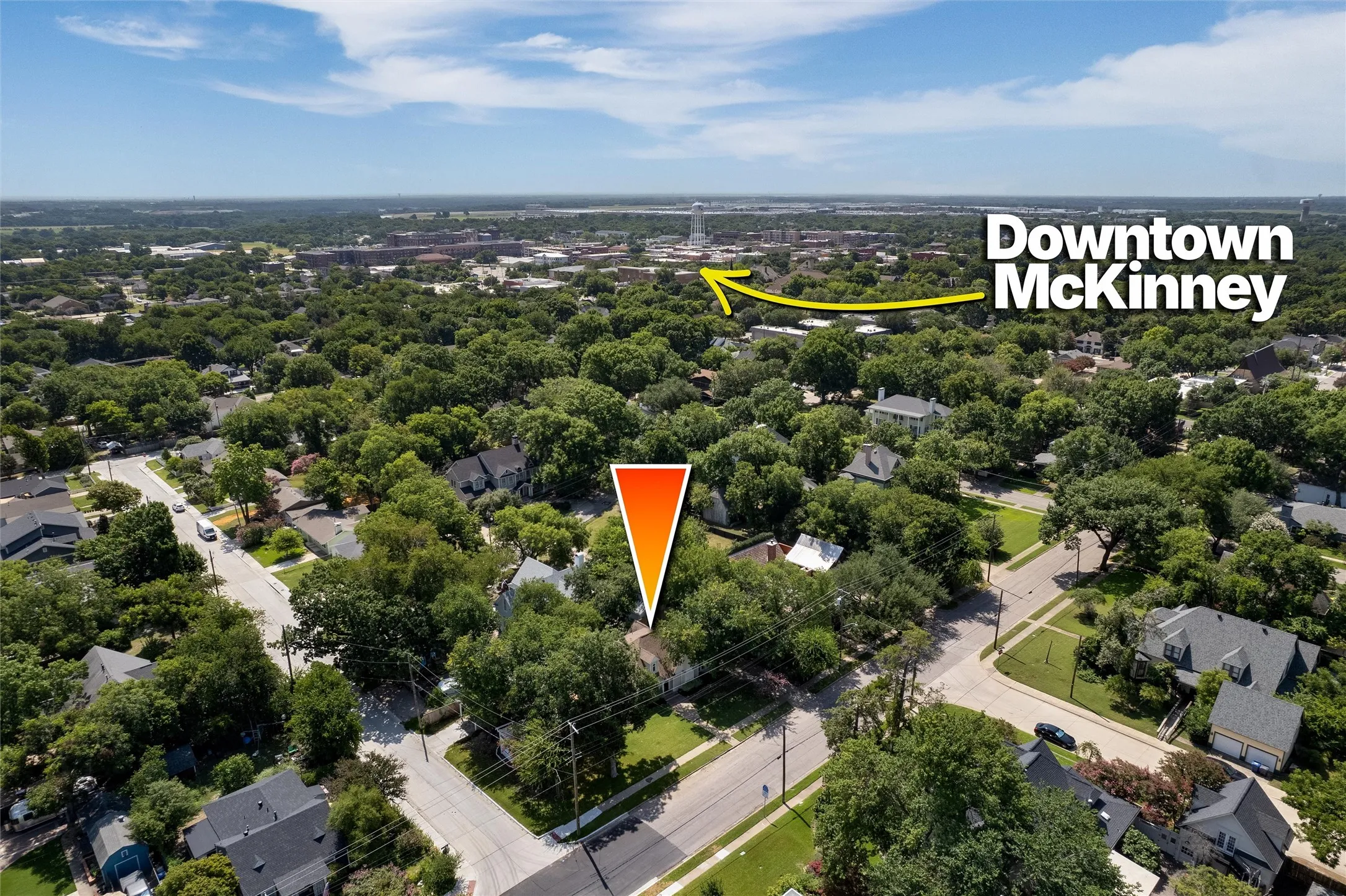 Single Family Residence For Sale in Collin County , 704 N College Street, Mc Kinney, Texas 75069, 4 Bedroom, 2 Bathroom, Garage spaces, 2,101 Sqft, built in 1925, mls#21325922, Real Estate Agent in Mc Kinney, Homes For Sale in Collin county, Homes For Sale in Mc Kinney, Realtor in Mc Kinney Texas, Real Estate Brokerage Independent Realty Texas, Luminita Cordes Realtor