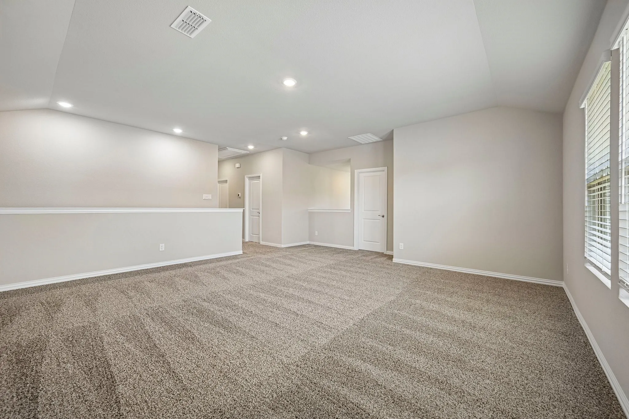 Single Family Residence For Sale in Collin County , 209 Rocky Road, Melissa, Texas 75454, 5 Bedroom, 3 Bathroom, 2 Garage spaces, 3,015 Sqft, built in 2023, mls#21319509, Real Estate Agent in Melissa, Homes For Sale in Collin county, Homes For Sale in Melissa, Realtor in Melissa Texas, Real Estate Brokerage Independent Realty Texas, Luminita Cordes Realtor