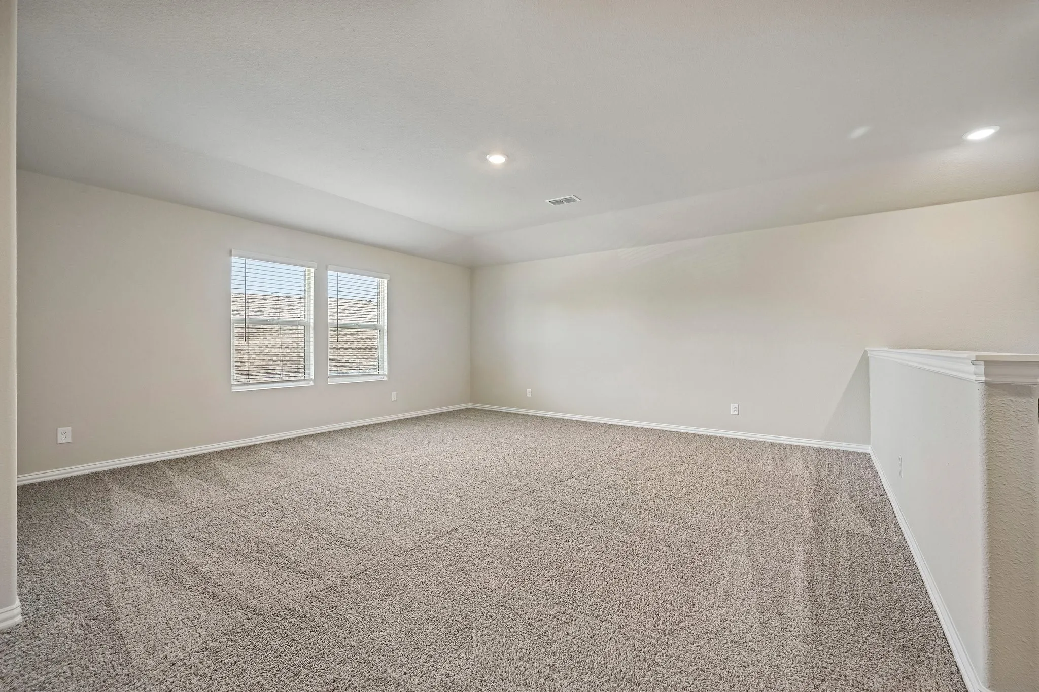 Single Family Residence For Sale in Collin County , 209 Rocky Road, Melissa, Texas 75454, 5 Bedroom, 3 Bathroom, 2 Garage spaces, 3,015 Sqft, built in 2023, mls#21319509, Real Estate Agent in Melissa, Homes For Sale in Collin county, Homes For Sale in Melissa, Realtor in Melissa Texas, Real Estate Brokerage Independent Realty Texas, Luminita Cordes Realtor