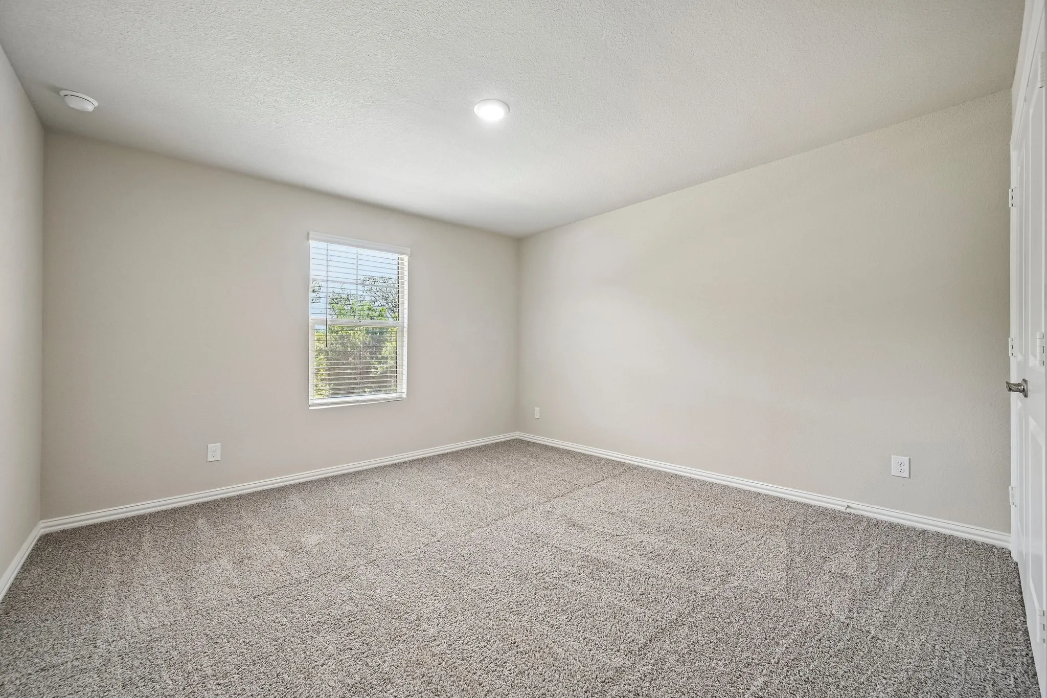 Single Family Residence For Sale in Collin County , 209 Rocky Road, Melissa, Texas 75454, 5 Bedroom, 3 Bathroom, 2 Garage spaces, 3,015 Sqft, built in 2023, mls#21319509, Real Estate Agent in Melissa, Homes For Sale in Collin county, Homes For Sale in Melissa, Realtor in Melissa Texas, Real Estate Brokerage Independent Realty Texas, Luminita Cordes Realtor