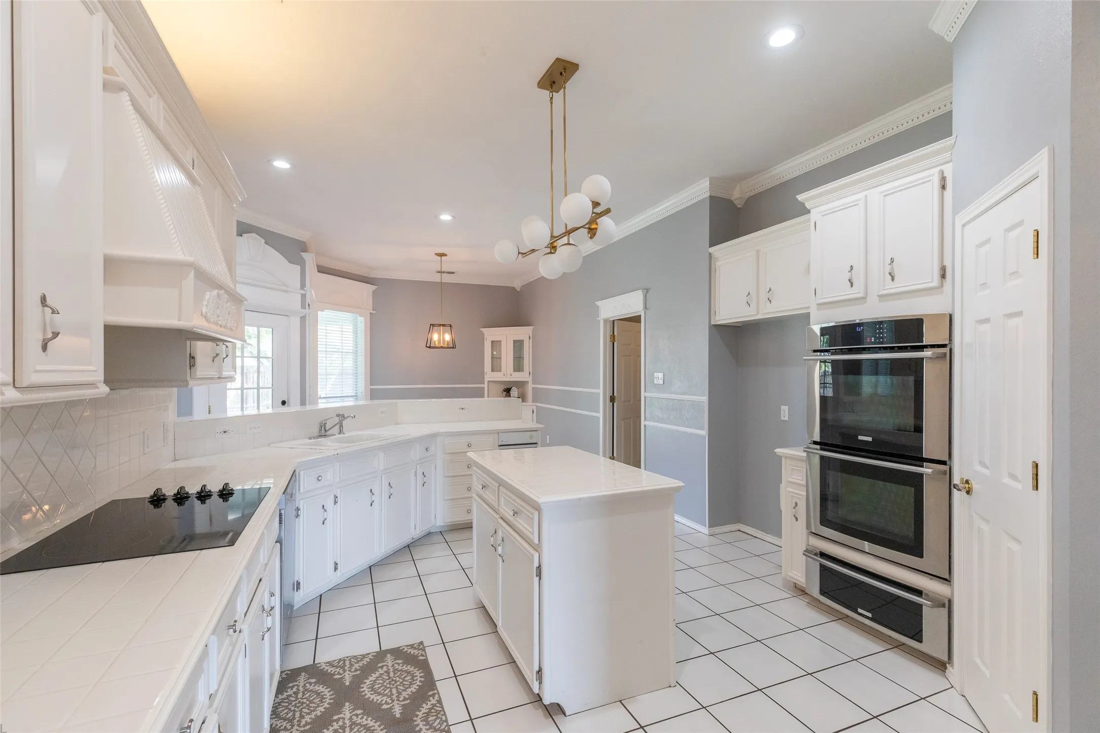 Single Family Residence For Sale in Taylor County , 1418 Kingwood Circle, Abilene, Texas 79602, 4 Bedroom, 3 Bathroom, 2 Garage spaces, 2,540 Sqft, built in 1996, mls#21327488, Real Estate Agent in Abilene, Homes For Sale in Taylor county, Homes For Sale in Abilene, Realtor in Abilene Texas, Real Estate Brokerage Independent Realty Texas, Luminita Cordes Realtor