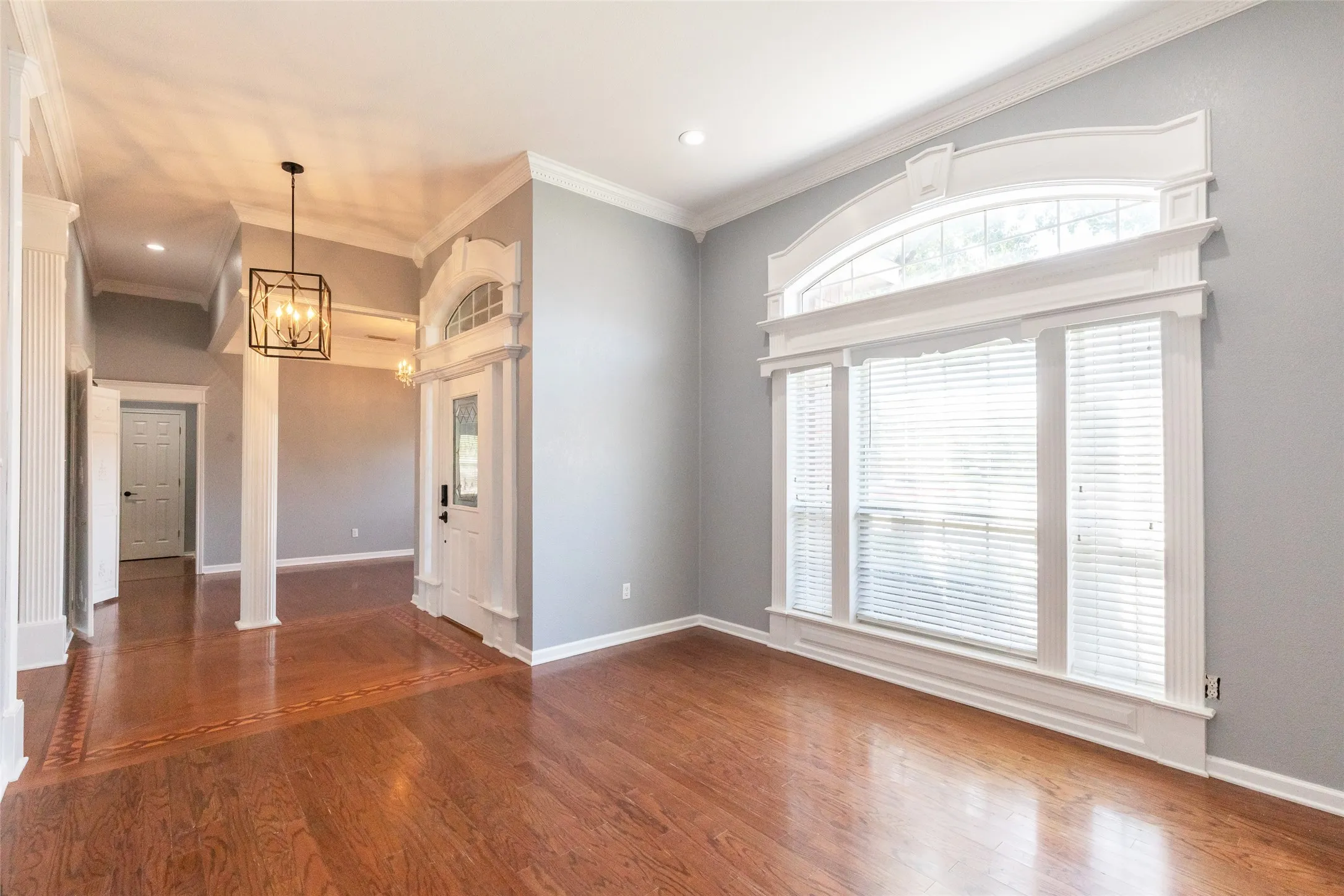 Single Family Residence For Sale in Taylor County , 1418 Kingwood Circle, Abilene, Texas 79602, 4 Bedroom, 3 Bathroom, 2 Garage spaces, 2,540 Sqft, built in 1996, mls#21327488, Real Estate Agent in Abilene, Homes For Sale in Taylor county, Homes For Sale in Abilene, Realtor in Abilene Texas, Real Estate Brokerage Independent Realty Texas, Luminita Cordes Realtor