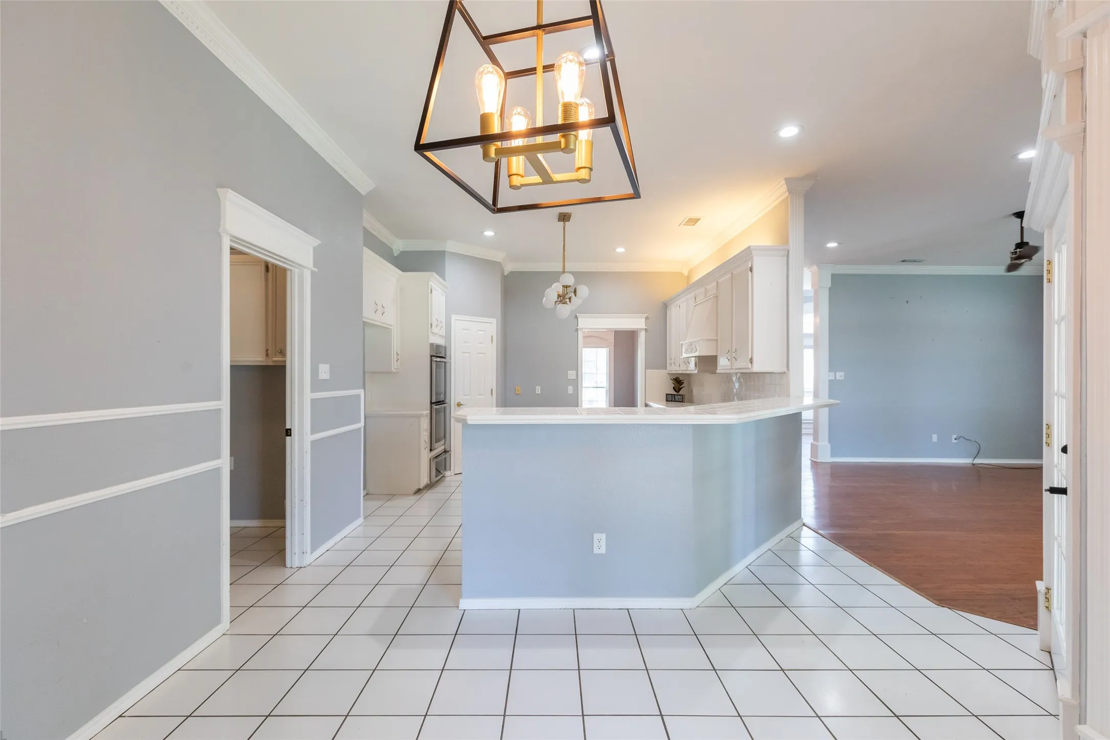 Single Family Residence For Sale in Taylor County , 1418 Kingwood Circle, Abilene, Texas 79602, 4 Bedroom, 3 Bathroom, 2 Garage spaces, 2,540 Sqft, built in 1996, mls#21327488, Real Estate Agent in Abilene, Homes For Sale in Taylor county, Homes For Sale in Abilene, Realtor in Abilene Texas, Real Estate Brokerage Independent Realty Texas, Luminita Cordes Realtor