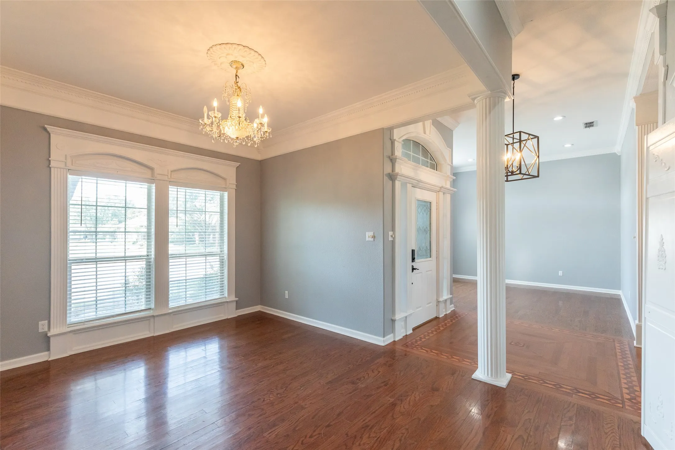 Single Family Residence For Sale in Taylor County , 1418 Kingwood Circle, Abilene, Texas 79602, 4 Bedroom, 3 Bathroom, 2 Garage spaces, 2,540 Sqft, built in 1996, mls#21327488, Real Estate Agent in Abilene, Homes For Sale in Taylor county, Homes For Sale in Abilene, Realtor in Abilene Texas, Real Estate Brokerage Independent Realty Texas, Luminita Cordes Realtor