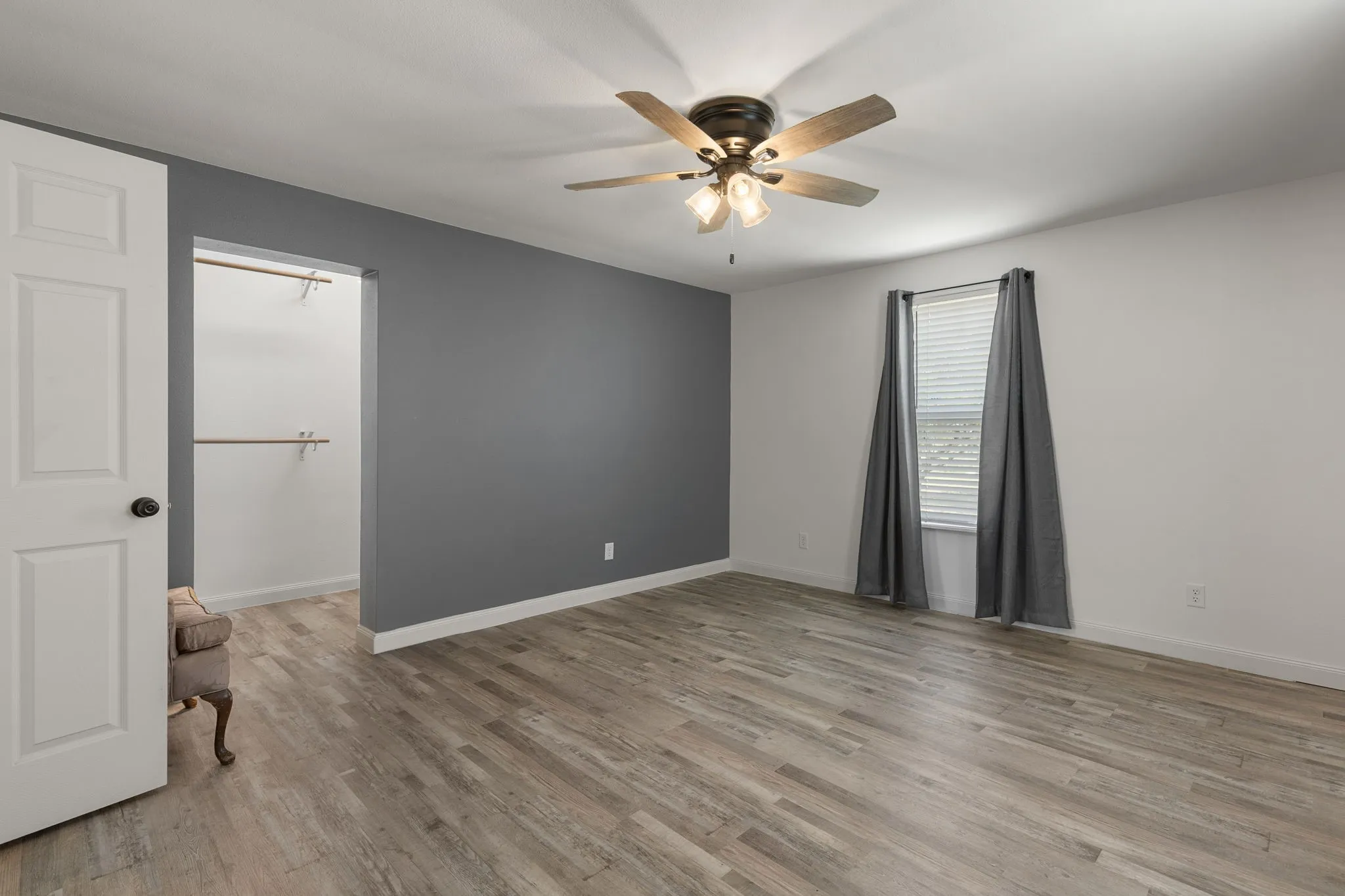 Single Family Residence For Rent in Archer County , 5312 Crown Lane, Wichita Falls, Texas 76310, 2 Bedroom, 1 Bathroom, Garage spaces, 1,456 Sqft, built in 1940, mls#21327953, Real Estate Agent in Wichita Falls, Homes For Rent in Archer county, Homes For Rent in Wichita Falls, Realtor in Wichita Falls Texas, Real Estate Brokerage Independent Realty Texas, Luminita Cordes Realtor