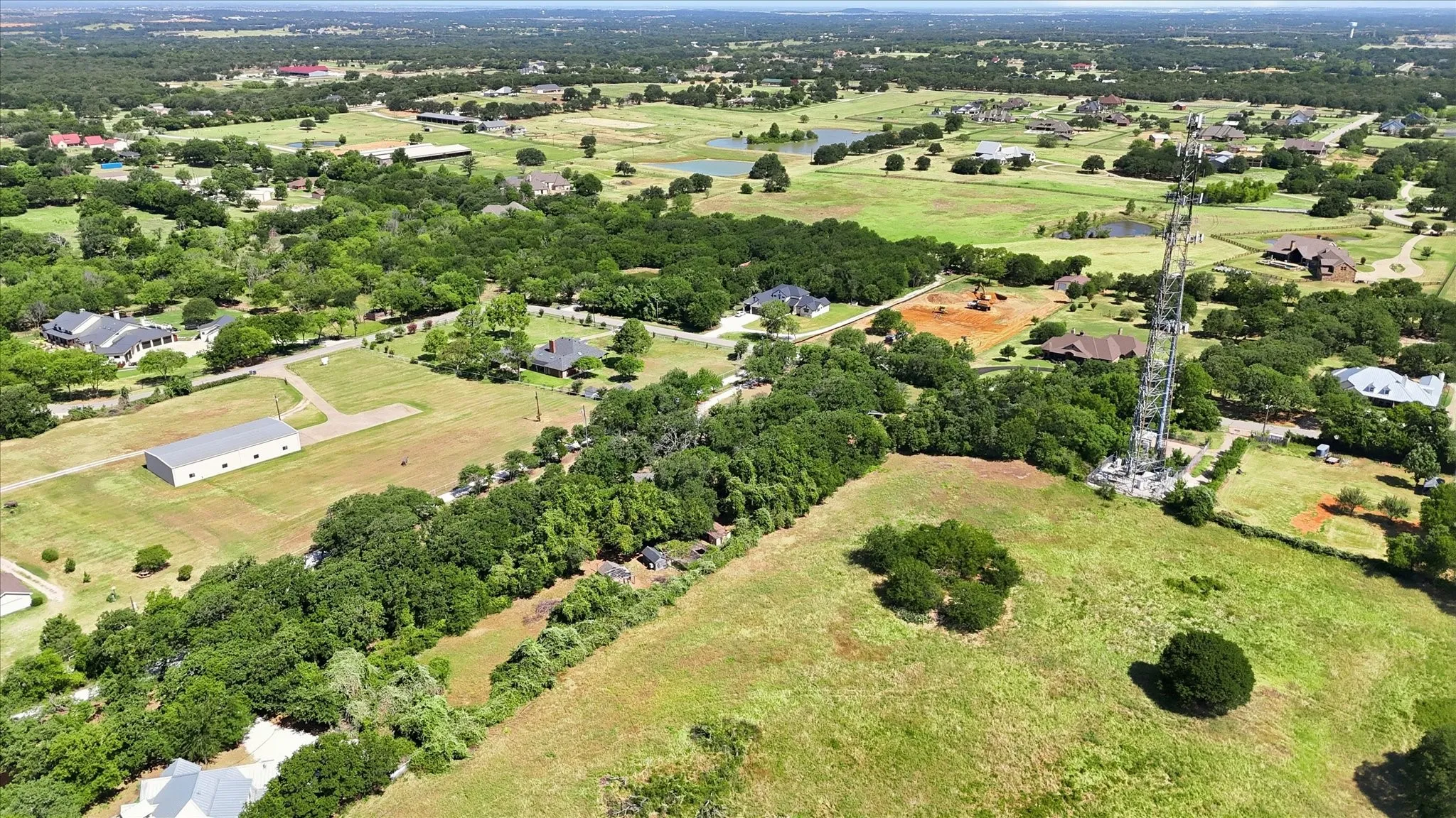 Mobile Home For Sale in Denton County , 6901 Hawk Road, Flower Mound, Texas 75022, 3 Bedroom, 2 Bathroom, Garage spaces, 1,512 Sqft, built in 2005, mls#21321062, Real Estate Agent in Flower Mound, Homes For Sale in Denton county, Homes For Sale in Flower Mound, Realtor in Flower Mound Texas, Real Estate Brokerage Independent Realty Texas, Luminita Cordes Realtor