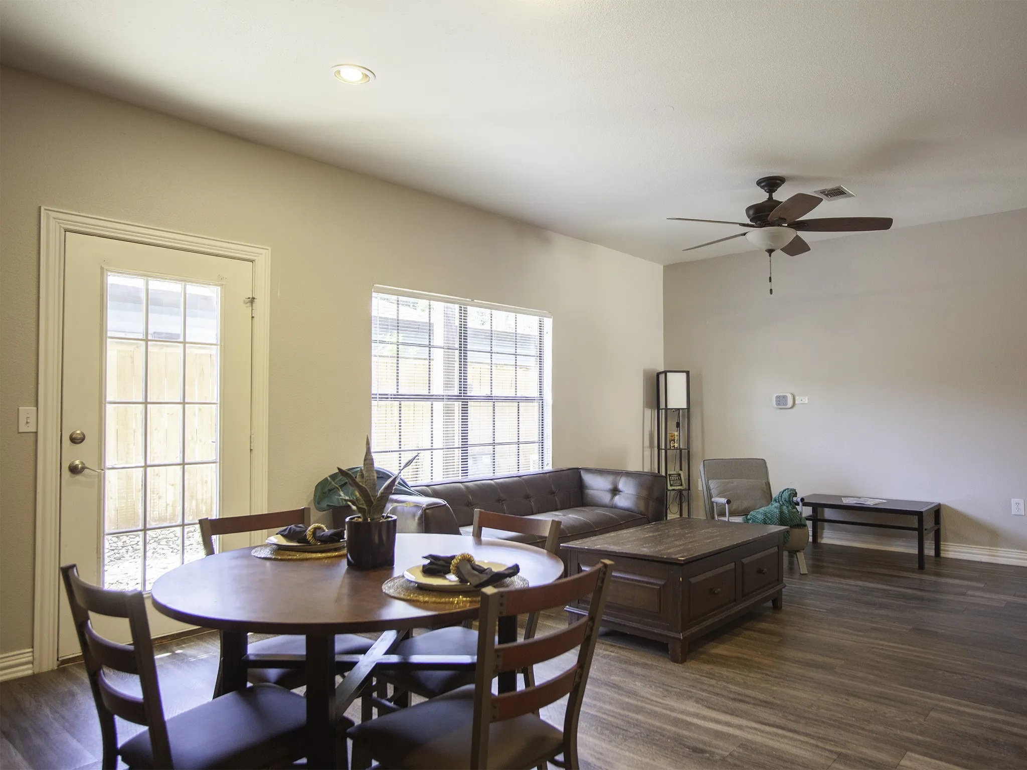 Condominium For Sale in Mc Lennan County , 2410 S 2nd Street 951, Waco, Texas 76706, 4 Bedroom, 5 Bathroom, 2 Garage spaces, 1,491 Sqft, built in 2006, mls#21293989, Real Estate Agent in Waco, Homes For Sale in Mc Lennan county, Homes For Sale in Waco, Realtor in Waco Texas, Real Estate Brokerage Independent Realty Texas, Luminita Cordes Realtor