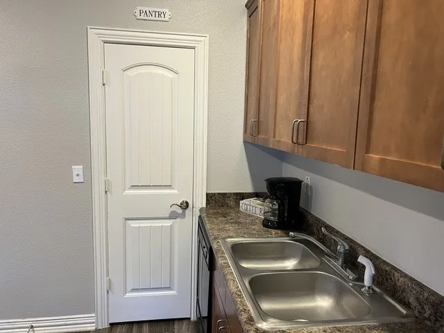 With large walk-in pantry