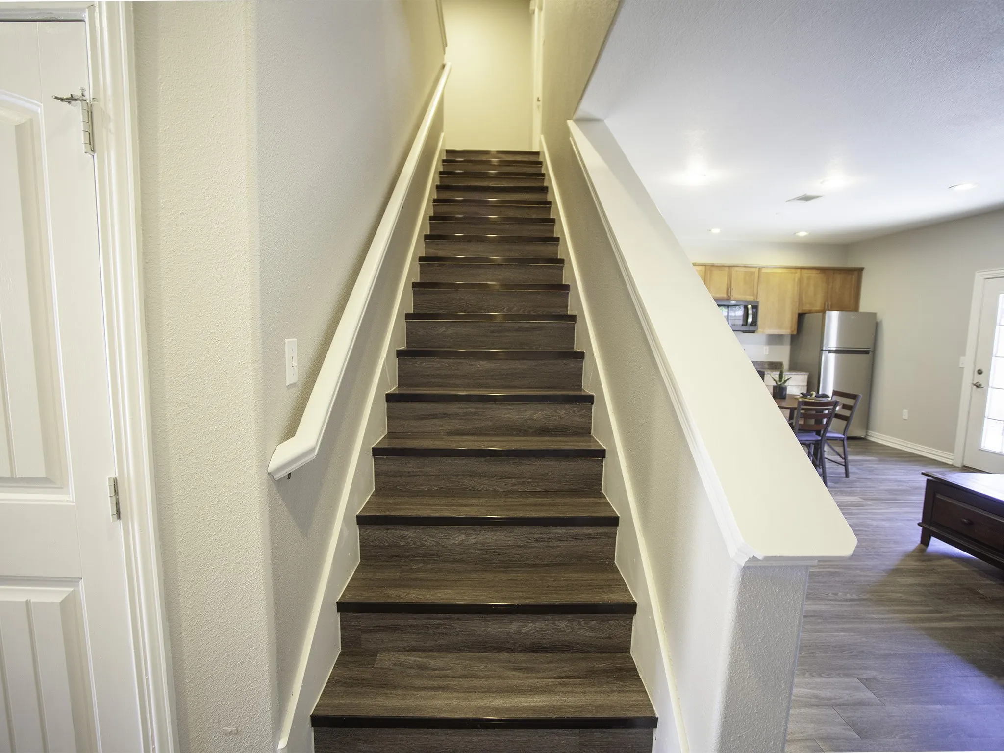 Condominium For Sale in Mc Lennan County , 2410 S 2nd Street 951, Waco, Texas 76706, 4 Bedroom, 5 Bathroom, 2 Garage spaces, 1,491 Sqft, built in 2006, mls#21293989, Real Estate Agent in Waco, Homes For Sale in Mc Lennan county, Homes For Sale in Waco, Realtor in Waco Texas, Real Estate Brokerage Independent Realty Texas, Luminita Cordes Realtor