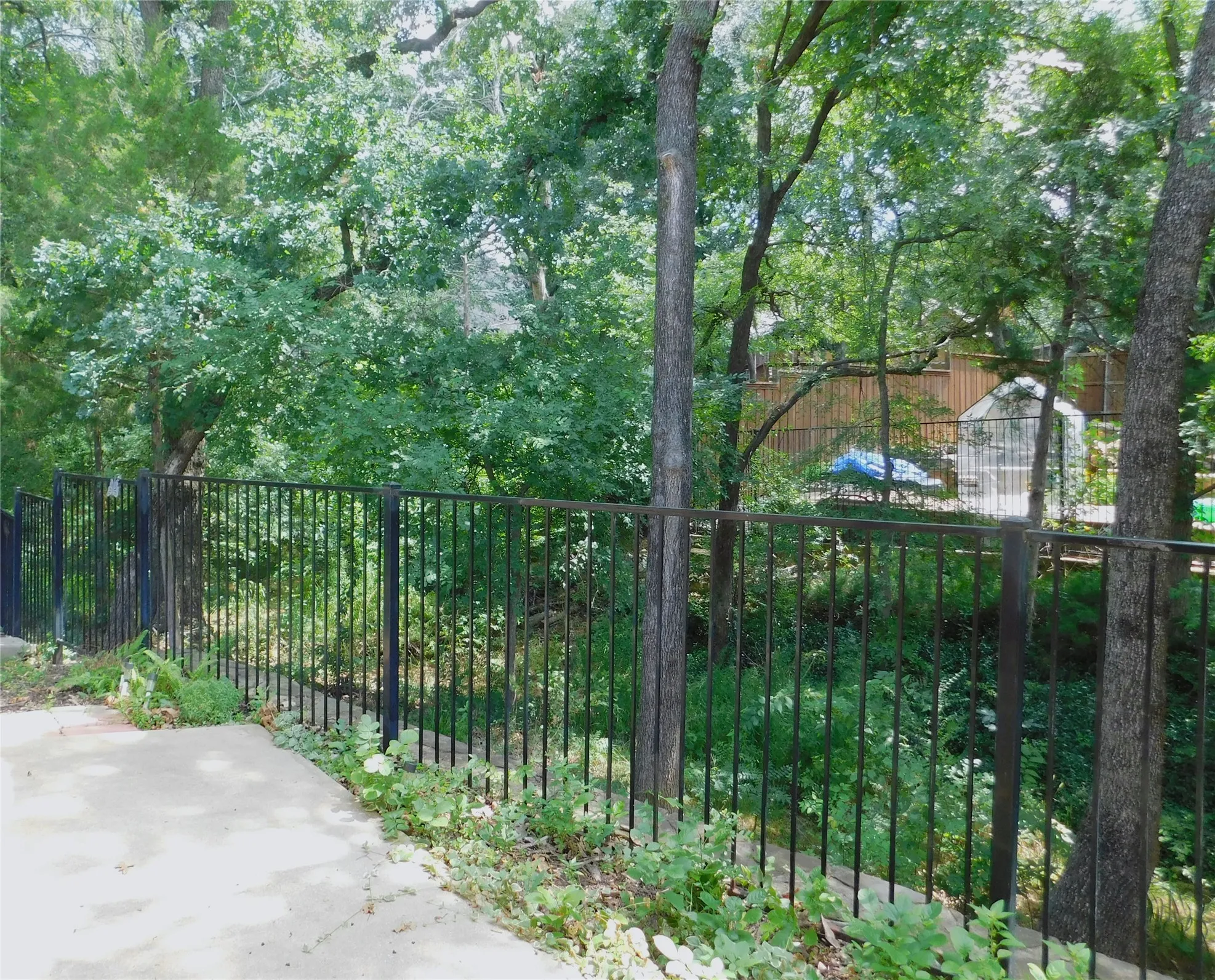 Single Family Residence For Rent in Denton County , 108 Red Bluff Drive, Hickory Creek, Texas 75065, 4 Bedroom, 3 Bathroom, 2 Garage spaces, 2,521 Sqft, built in 2004, mls#21327938, Real Estate Agent in Hickory Creek, Homes For Rent in Denton county, Homes For Rent in Hickory Creek, Realtor in Hickory Creek Texas, Real Estate Brokerage Independent Realty Texas, Luminita Cordes Realtor