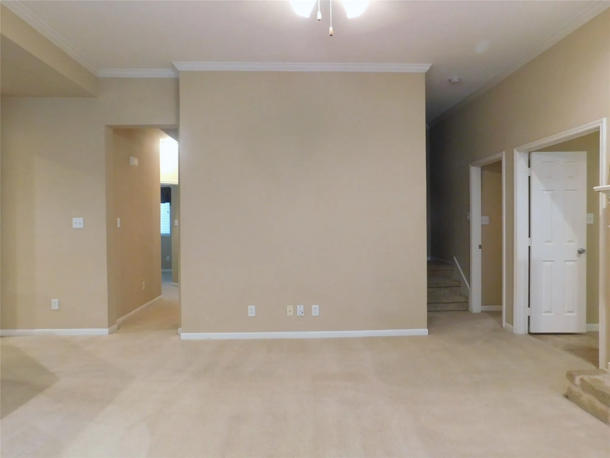 Single Family Residence For Rent in Denton County , 108 Red Bluff Drive, Hickory Creek, Texas 75065, 4 Bedroom, 3 Bathroom, 2 Garage spaces, 2,521 Sqft, built in 2004, mls#21327938, Real Estate Agent in Hickory Creek, Homes For Rent in Denton county, Homes For Rent in Hickory Creek, Realtor in Hickory Creek Texas, Real Estate Brokerage Independent Realty Texas, Luminita Cordes Realtor