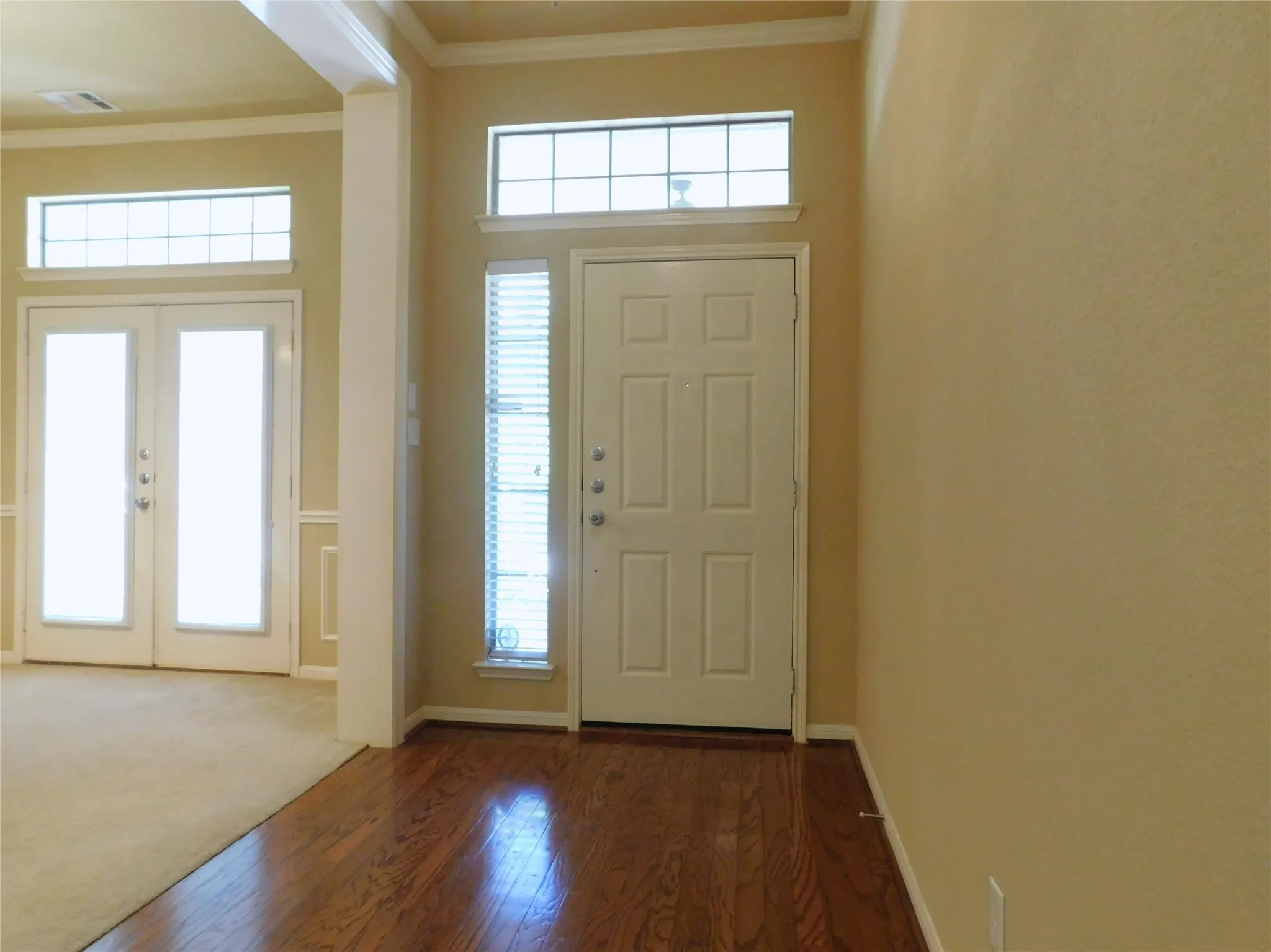 Single Family Residence For Rent in Denton County , 108 Red Bluff Drive, Hickory Creek, Texas 75065, 4 Bedroom, 3 Bathroom, 2 Garage spaces, 2,521 Sqft, built in 2004, mls#21327938, Real Estate Agent in Hickory Creek, Homes For Rent in Denton county, Homes For Rent in Hickory Creek, Realtor in Hickory Creek Texas, Real Estate Brokerage Independent Realty Texas, Luminita Cordes Realtor
