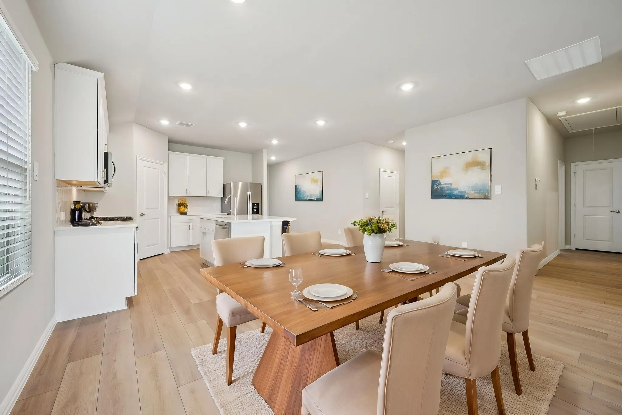 Photo is not of the actual home, but is an inspirational photo of builder’s model home and may depict options, furnishings, and/or decorator features that are not included.