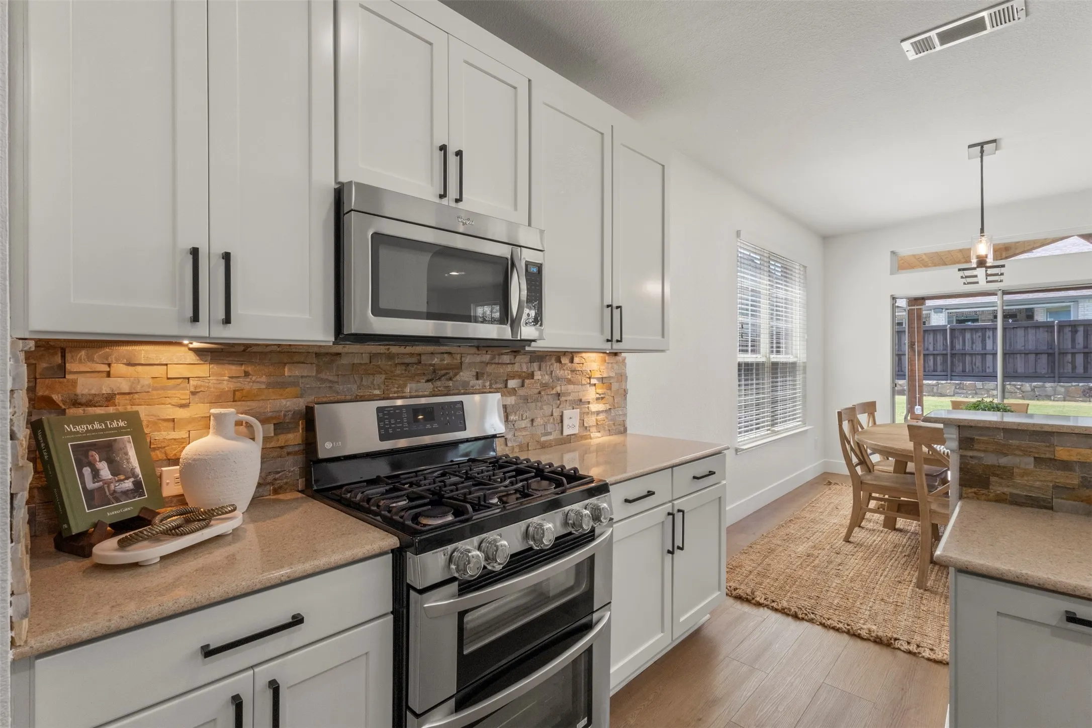 Single Family Residence For Sale in Denton County , 2629 Tradewinds Drive, Little Elm, Texas 75068, 5 Bedroom, 3 Bathroom, 2 Garage spaces, 3,363 Sqft, built in 2007, mls#21327718, Real Estate Agent in Little Elm, Homes For Sale in Denton county, Homes For Sale in Little Elm, Realtor in Little Elm Texas, Real Estate Brokerage Independent Realty Texas, Luminita Cordes Realtor