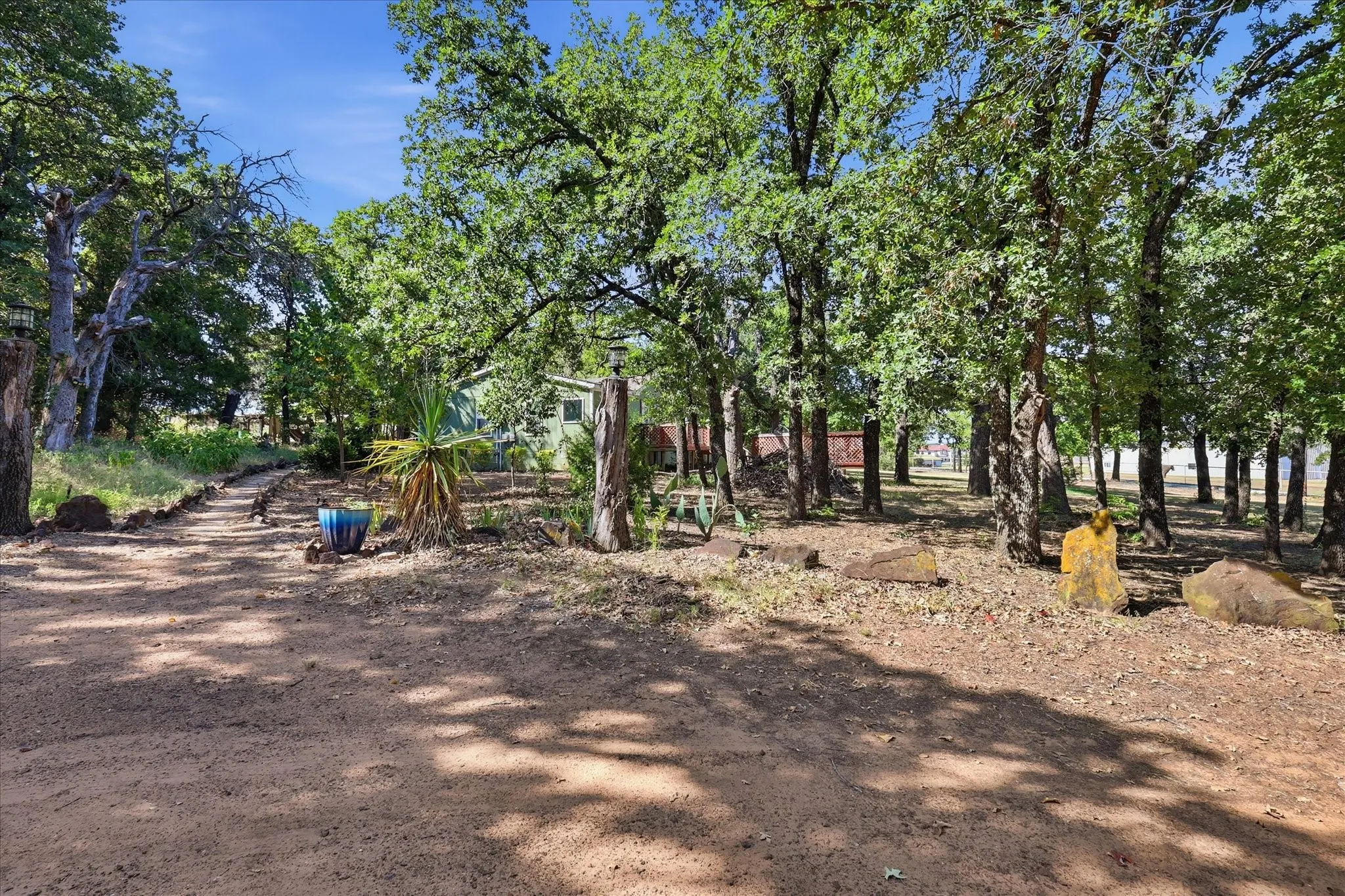 Improved Land For Sale in Denton County , 6901 Hawk, Flower Mound, Texas 75022, 0, 0, Garage spaces, 0 Sqft, built in 2005, mls#21326797, Real Estate Agent in Flower Mound, Homes For Sale in Denton county, Homes For Sale in Flower Mound, Realtor in Flower Mound Texas, Real Estate Brokerage Independent Realty Texas, Luminita Cordes Realtor