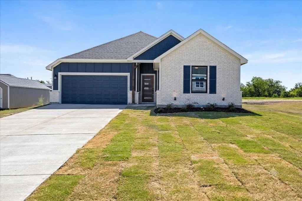 Single Family Residence For Sale in Hamilton County , 705 N Sycamore, Hico, Texas 76457, 4 Bedrooms, 2 Bathrooms, 2 Garage spaces, 1,686 Sqft, built in 2026, Price $298,000, mls#21327984, Real Estate Agent in Hico, Homes For Sale in Hamilton county, Homes For Sale in Hico, Realtor in Hico Texas, Real Estate Brokerage Independent Realty Texas, Luminita Cordes Realtor