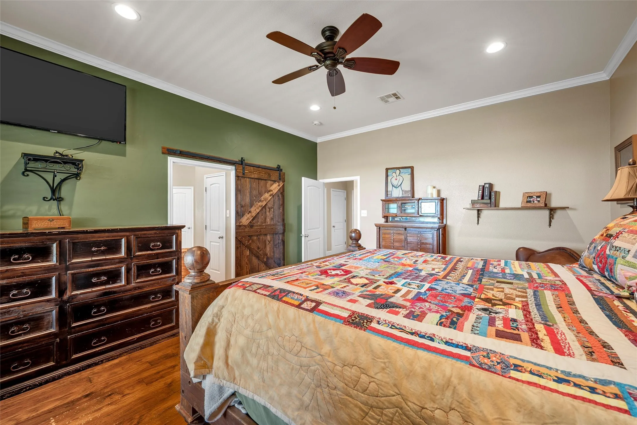 Farm For Sale in Hill County , 180 Hcr 2224 E, Aquilla, Texas 76622, 4 Bedroom, 3 Bathroom, Garage spaces, 3,432 Sqft, built in 2012, mls#21326494, Real Estate Agent in Aquilla, Homes For Sale in Hill county, Homes For Sale in Aquilla, Realtor in Aquilla Texas, Real Estate Brokerage Independent Realty Texas, Luminita Cordes Realtor