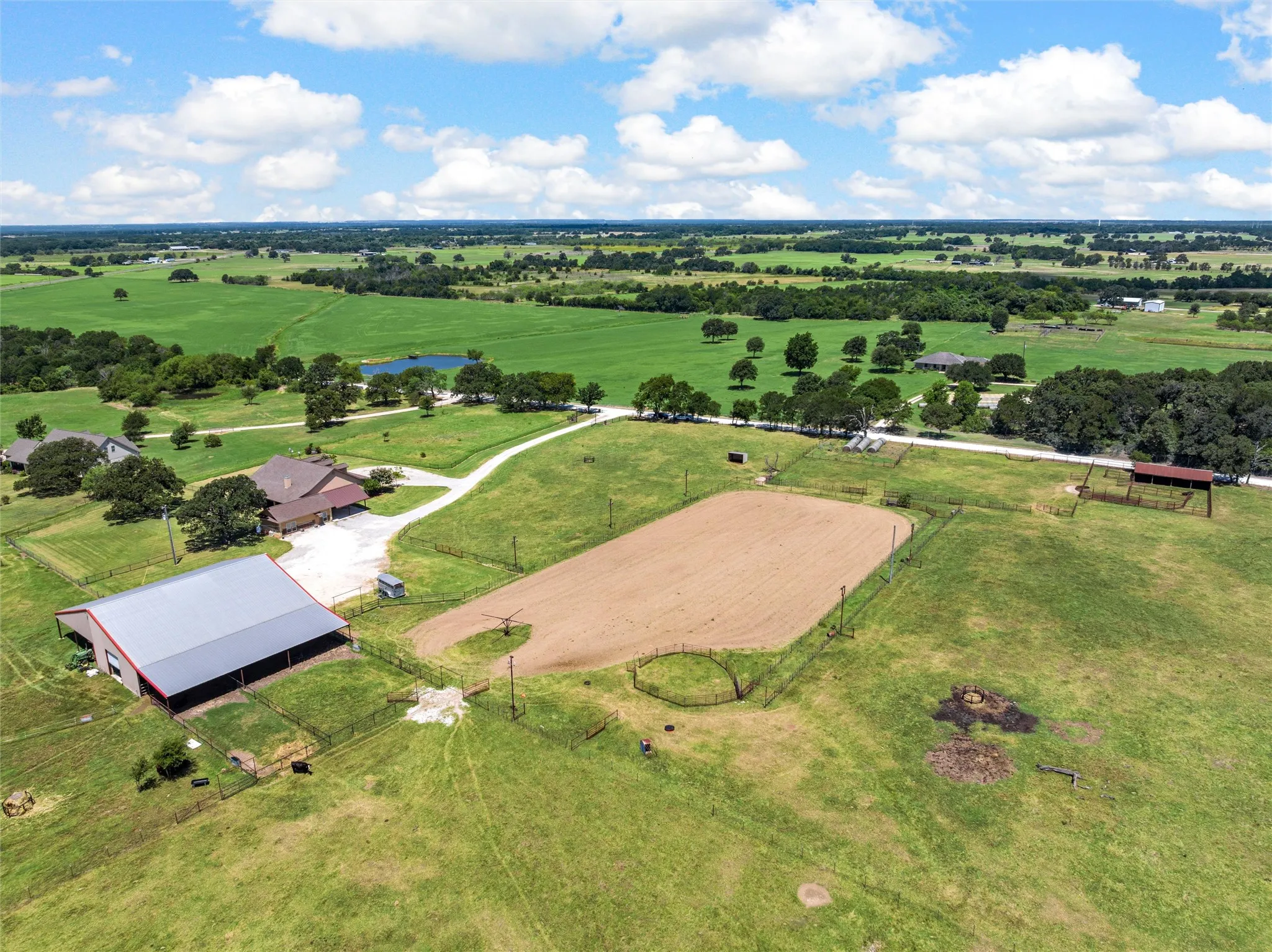 Farm For Sale in Hill County , 180 Hcr 2224 E, Aquilla, Texas 76622, 4 Bedroom, 3 Bathroom, Garage spaces, 3,432 Sqft, built in 2012, mls#21326494, Real Estate Agent in Aquilla, Homes For Sale in Hill county, Homes For Sale in Aquilla, Realtor in Aquilla Texas, Real Estate Brokerage Independent Realty Texas, Luminita Cordes Realtor