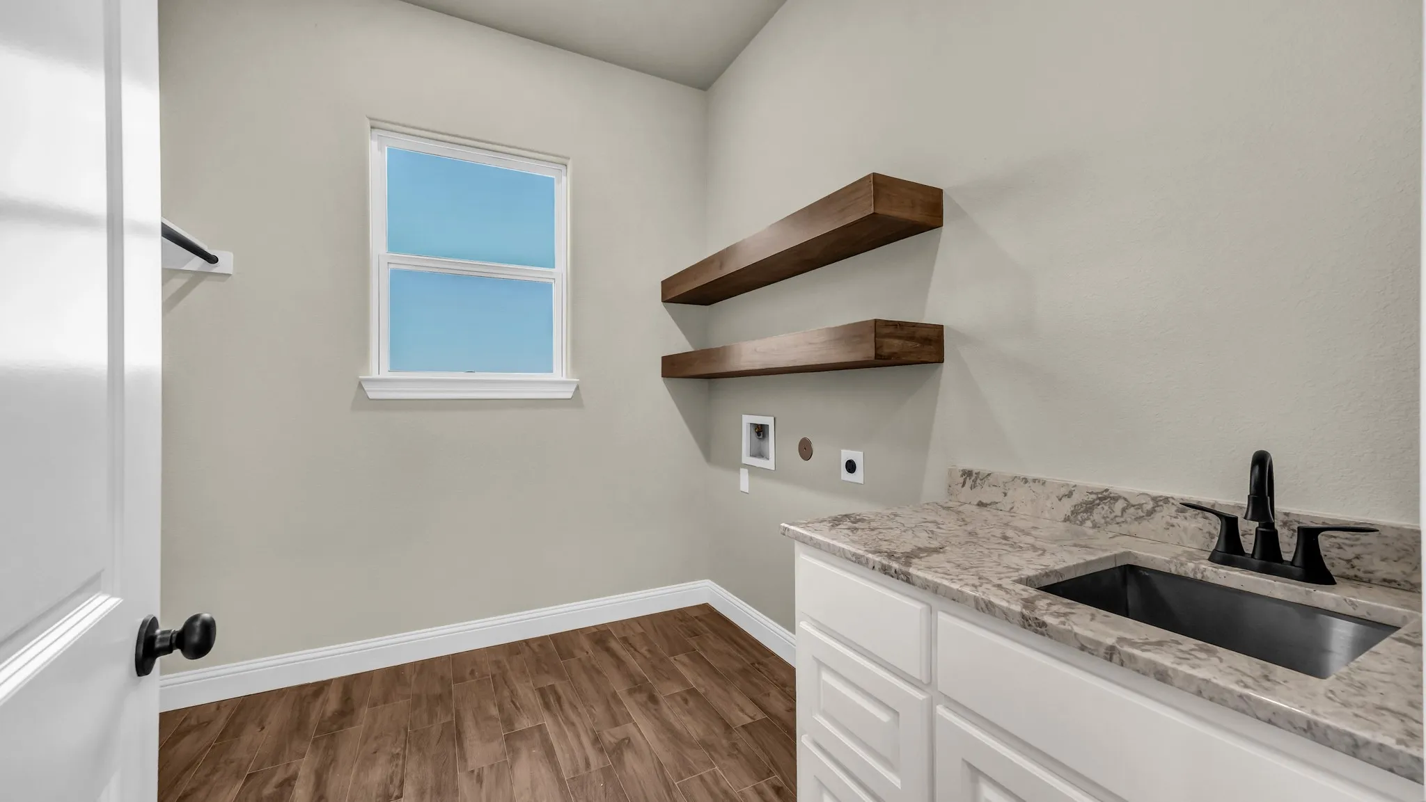 Single Family Residence For Sale in Parker County , TBD 6 Three Quarter Loop, Poolville, Texas 76487, 4 Bedroom, 3 Bathroom, 2 Garage spaces, 2,525 Sqft, built in 2026, mls#21315968, Real Estate Agent in Poolville, Homes For Sale in Parker county, Homes For Sale in Poolville, Realtor in Poolville Texas, Real Estate Brokerage Independent Realty Texas, Luminita Cordes Realtor