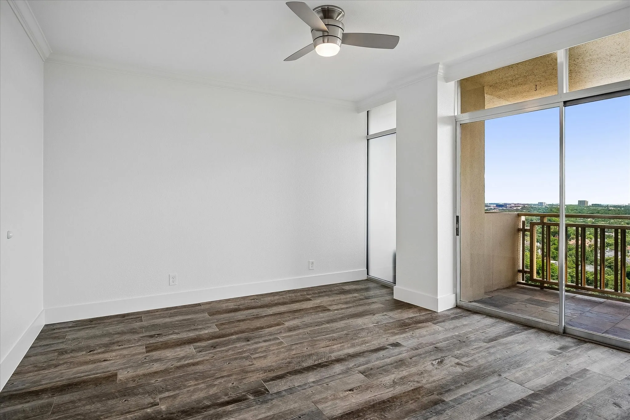 Condominium For Rent in Dallas County , 6211 W Northwest Highway 1903, Dallas, Texas 75225, 1 Bedroom, 1 Bathroom, 1 Garage spaces, 585 Sqft, built in 1966, mls#21327654, Real Estate Agent in Dallas, Homes For Rent in Dallas county, Homes For Rent in Dallas, Realtor in Dallas Texas, Real Estate Brokerage Independent Realty Texas, Luminita Cordes Realtor