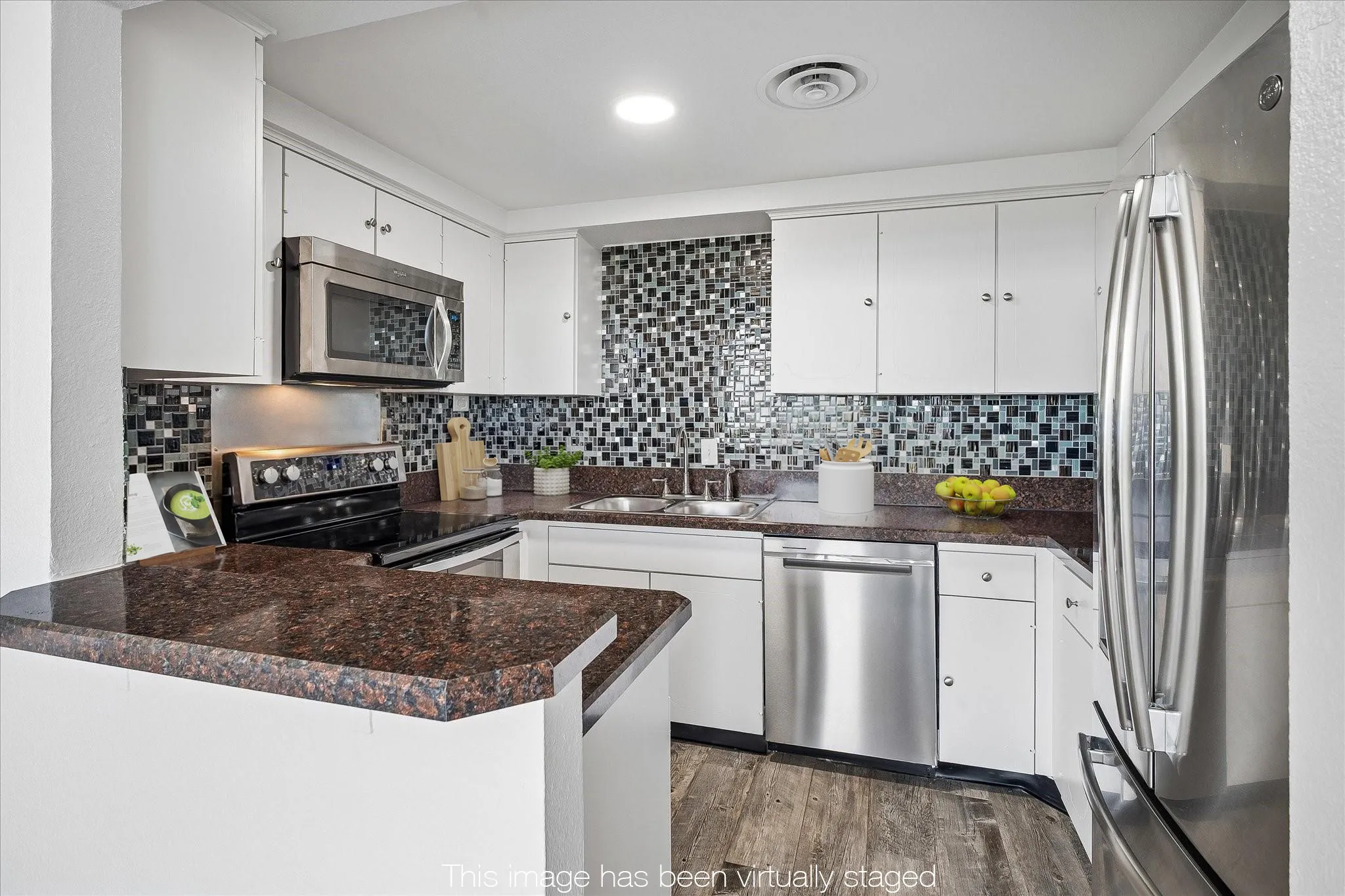 This Room Has Been Virtually Staged!
