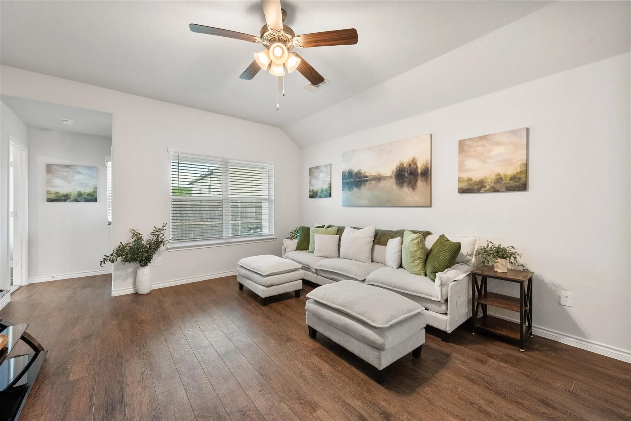 Single Family Residence For Sale in Tarrant County , 10625 Bleat Street, Fort Worth, Texas 76036, 3 Bedroom, 2 Bathroom, 2 Garage spaces, 1,479 Sqft, built in 2024, mls#21327776, Real Estate Agent in Fort Worth, Homes For Sale in Tarrant county, Homes For Sale in Fort Worth, Realtor in Fort Worth Texas, Real Estate Brokerage Independent Realty Texas, Luminita Cordes Realtor