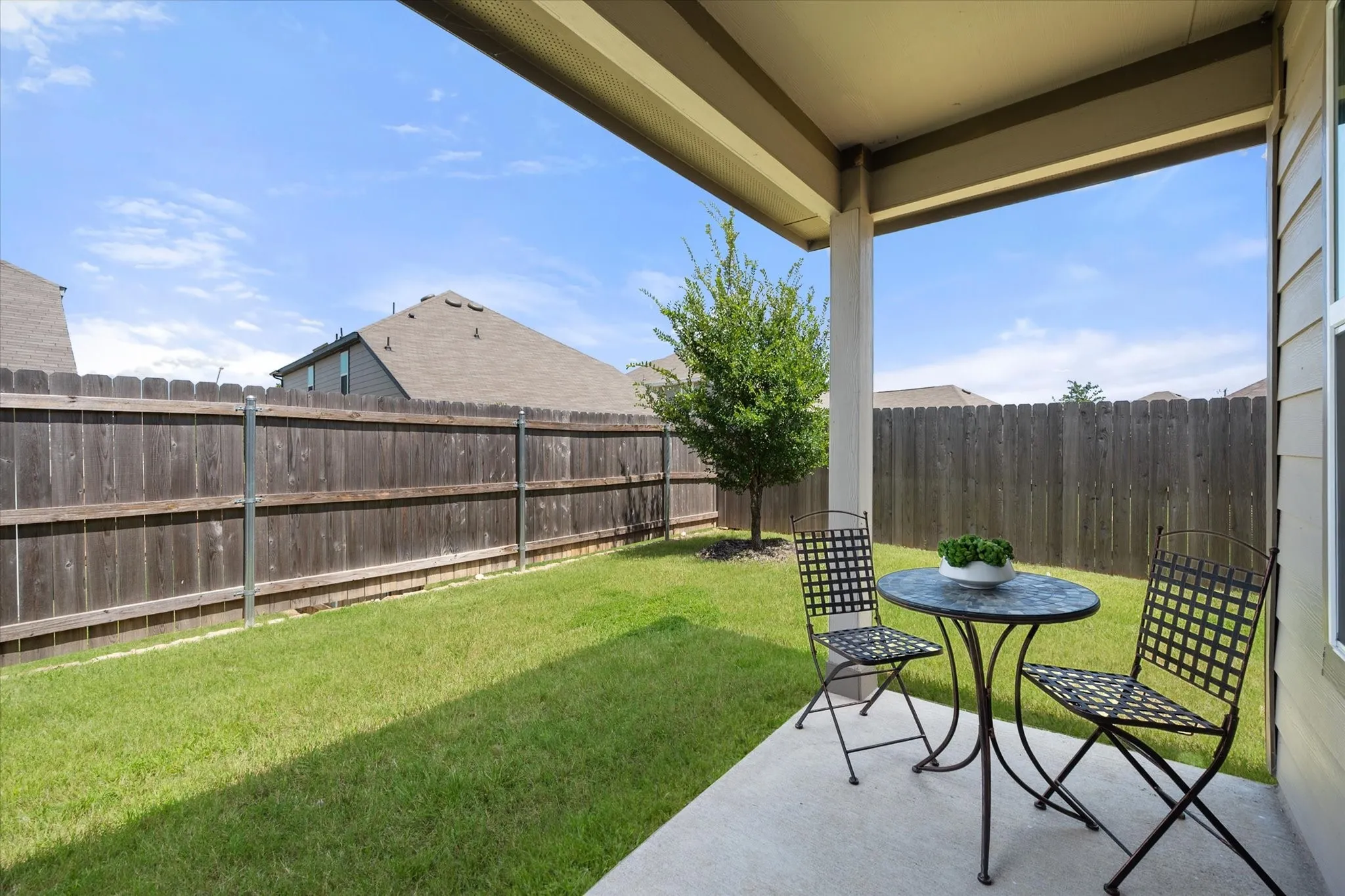 Single Family Residence For Sale in Tarrant County , 10625 Bleat Street, Fort Worth, Texas 76036, 3 Bedroom, 2 Bathroom, 2 Garage spaces, 1,479 Sqft, built in 2024, mls#21327776, Real Estate Agent in Fort Worth, Homes For Sale in Tarrant county, Homes For Sale in Fort Worth, Realtor in Fort Worth Texas, Real Estate Brokerage Independent Realty Texas, Luminita Cordes Realtor