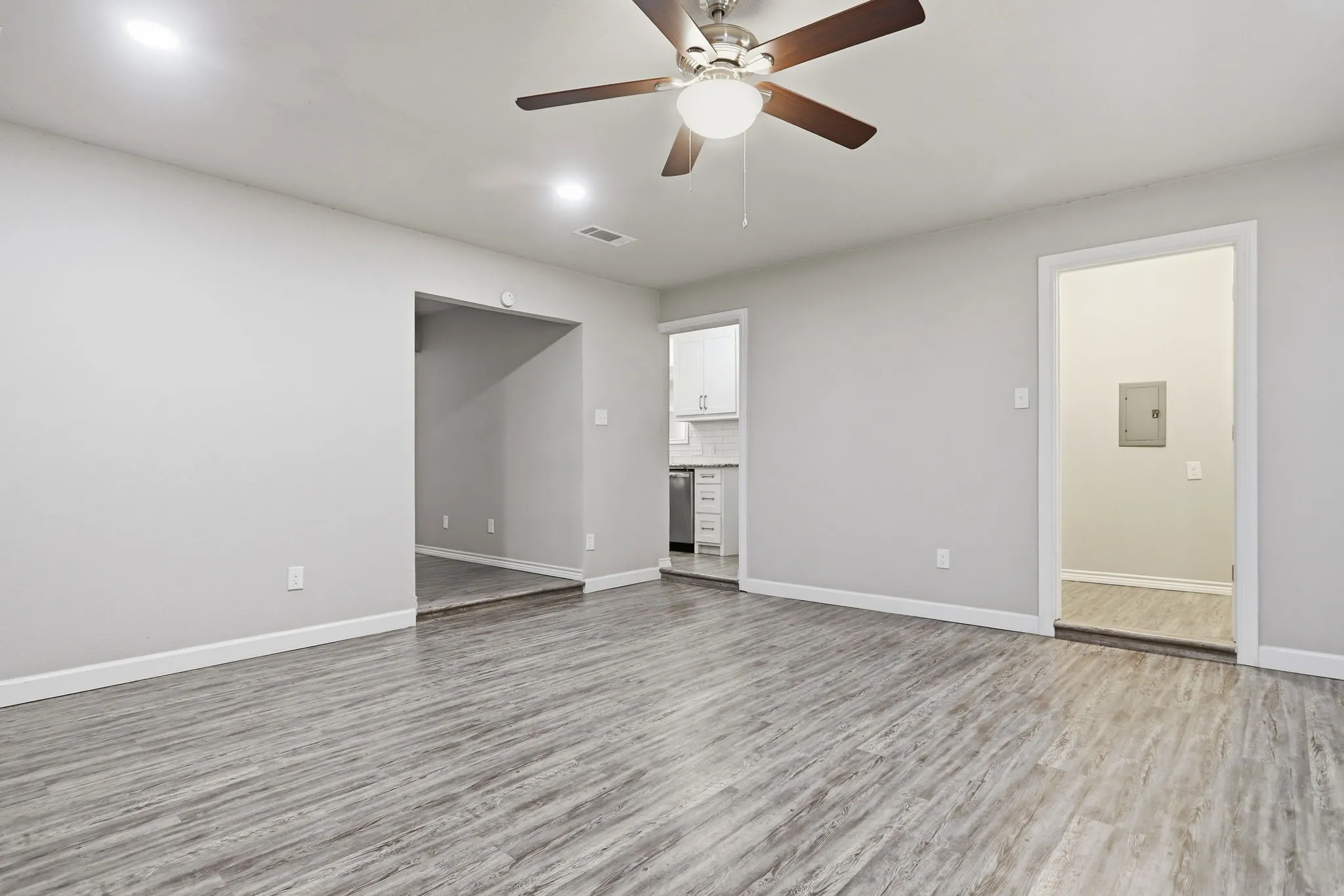 laminant flooring
