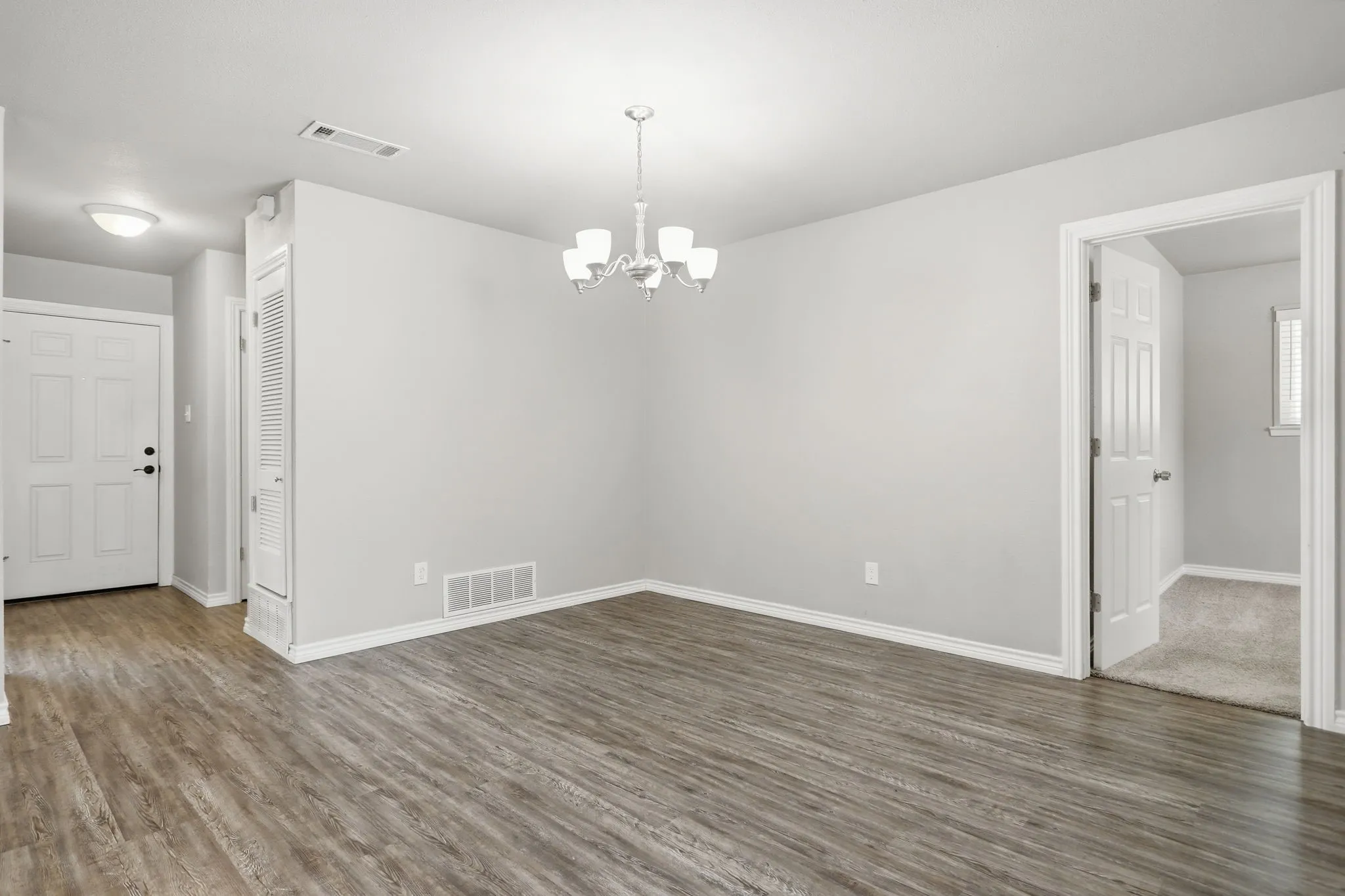 designated dining space right off kitchen
