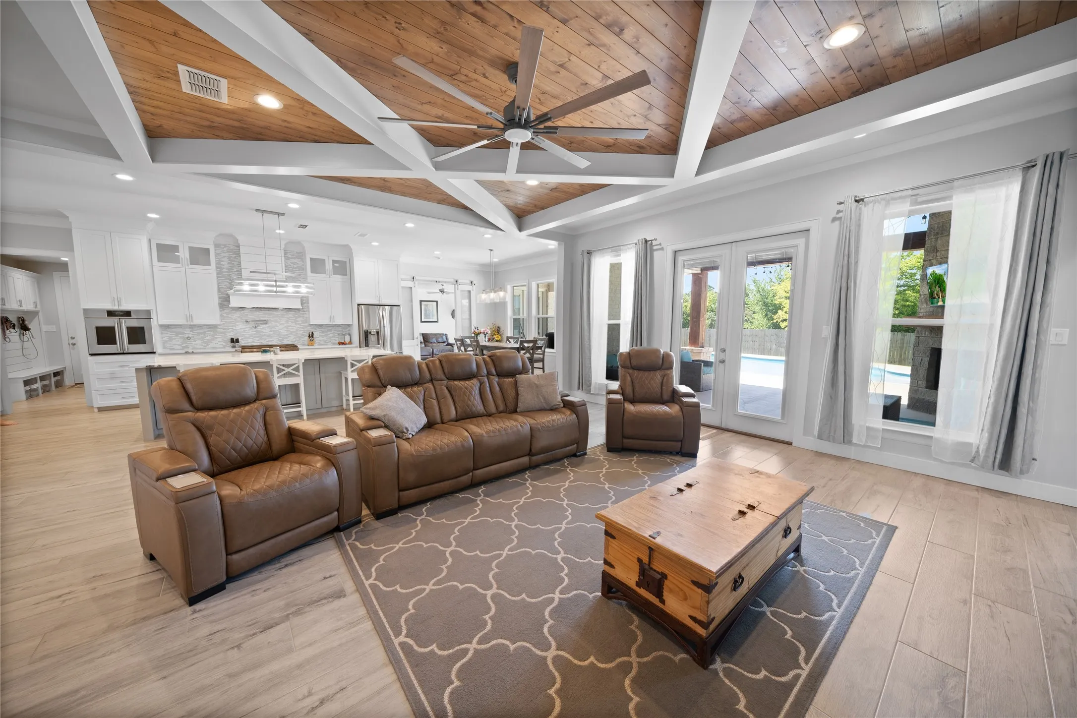 Single Family Residence For Sale in Cherokee County , 219 White N Gail Lane, Bullard, Texas 75757, 4 Bedroom, 4 Bathroom, 3 Garage spaces, 3,175 Sqft, built in 2023, mls#21324591, Real Estate Agent in Bullard, Homes For Sale in Cherokee county, Homes For Sale in Bullard, Realtor in Bullard Texas, Real Estate Brokerage Independent Realty Texas, Luminita Cordes Realtor