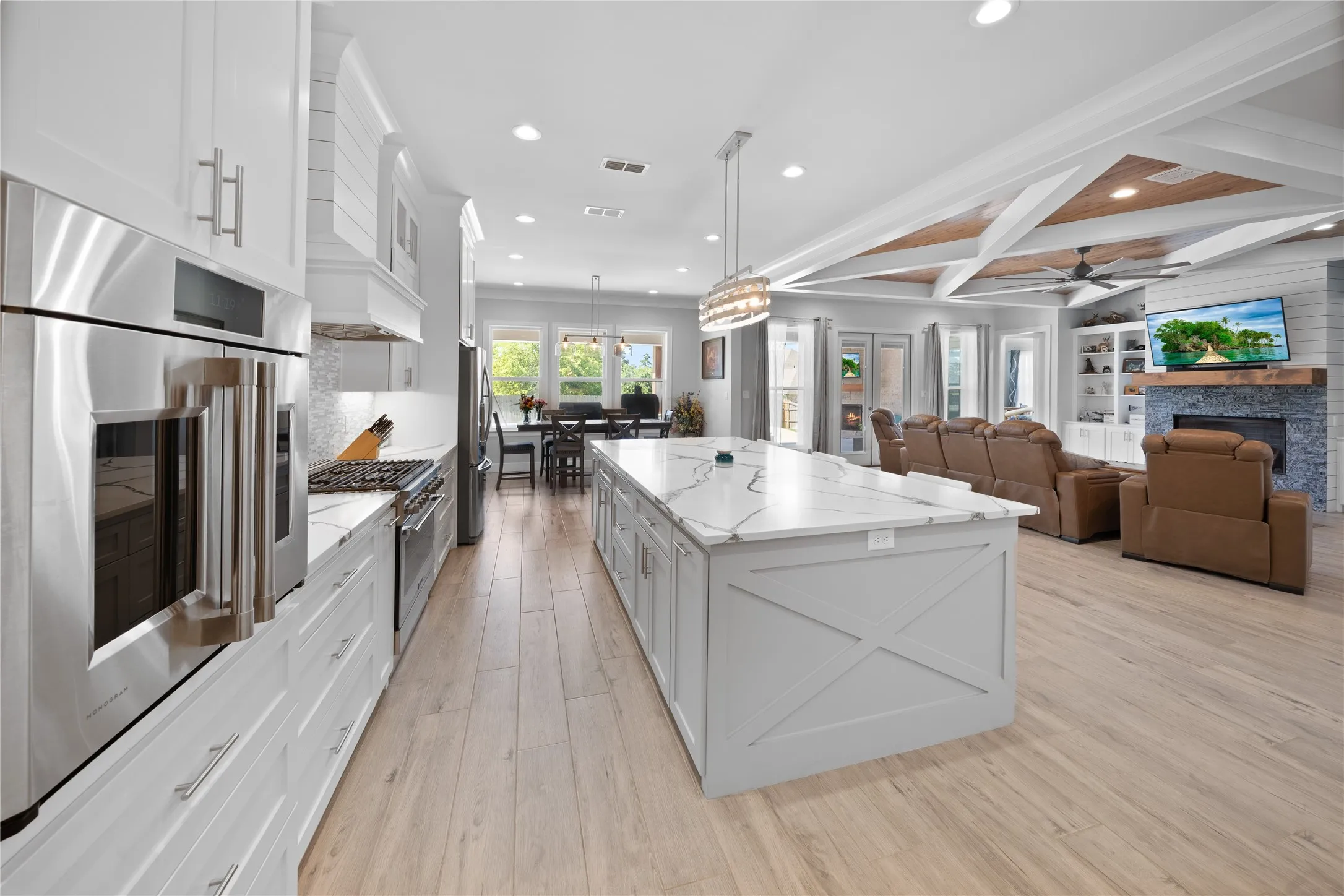 Single Family Residence For Sale in Cherokee County , 219 White N Gail Lane, Bullard, Texas 75757, 4 Bedroom, 4 Bathroom, 3 Garage spaces, 3,175 Sqft, built in 2023, mls#21324591, Real Estate Agent in Bullard, Homes For Sale in Cherokee county, Homes For Sale in Bullard, Realtor in Bullard Texas, Real Estate Brokerage Independent Realty Texas, Luminita Cordes Realtor
