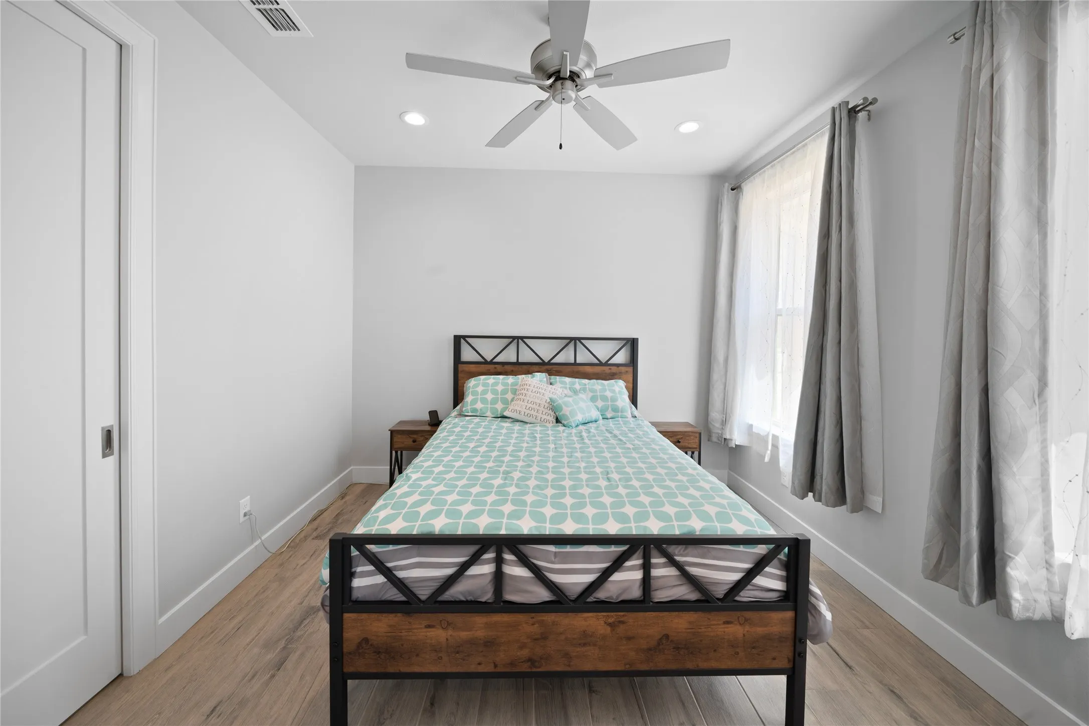 Single Family Residence For Sale in Cherokee County , 219 White N Gail Lane, Bullard, Texas 75757, 4 Bedroom, 4 Bathroom, 3 Garage spaces, 3,175 Sqft, built in 2023, mls#21324591, Real Estate Agent in Bullard, Homes For Sale in Cherokee county, Homes For Sale in Bullard, Realtor in Bullard Texas, Real Estate Brokerage Independent Realty Texas, Luminita Cordes Realtor