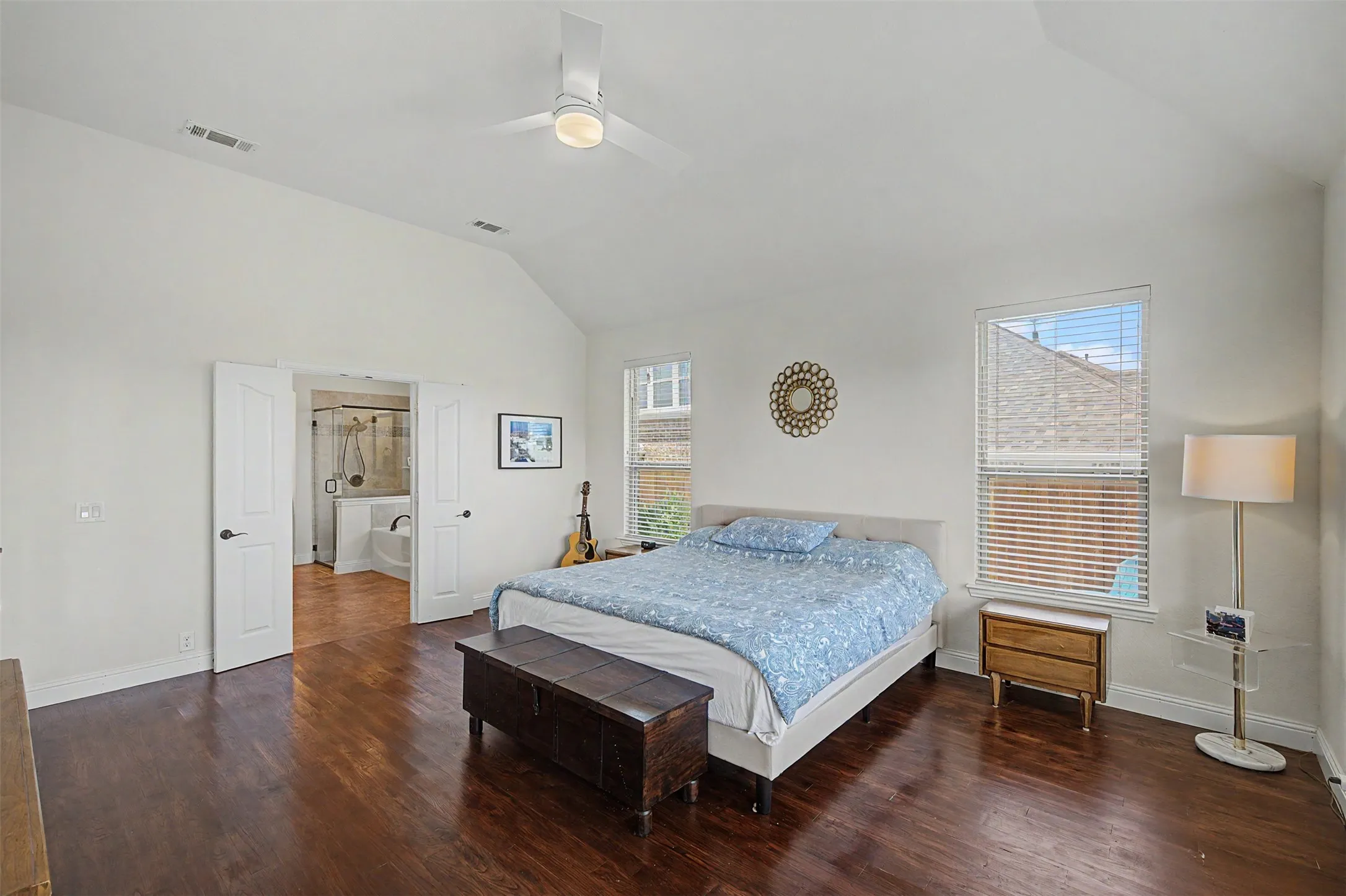 Single Family Residence For Sale in Johnson County , 1204 Barberry Drive, Burleson, Texas 76028, 5 Bedroom, 3 Bathroom, 2 Garage spaces, 3,257 Sqft, built in 2014, mls#21327350, Real Estate Agent in Burleson, Homes For Sale in Johnson county, Homes For Sale in Burleson, Realtor in Burleson Texas, Real Estate Brokerage Independent Realty Texas, Luminita Cordes Realtor
