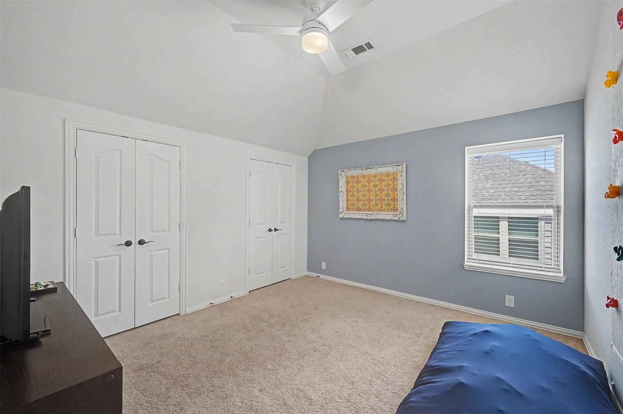 Single Family Residence For Sale in Johnson County , 1204 Barberry Drive, Burleson, Texas 76028, 5 Bedroom, 3 Bathroom, 2 Garage spaces, 3,257 Sqft, built in 2014, mls#21327350, Real Estate Agent in Burleson, Homes For Sale in Johnson county, Homes For Sale in Burleson, Realtor in Burleson Texas, Real Estate Brokerage Independent Realty Texas, Luminita Cordes Realtor