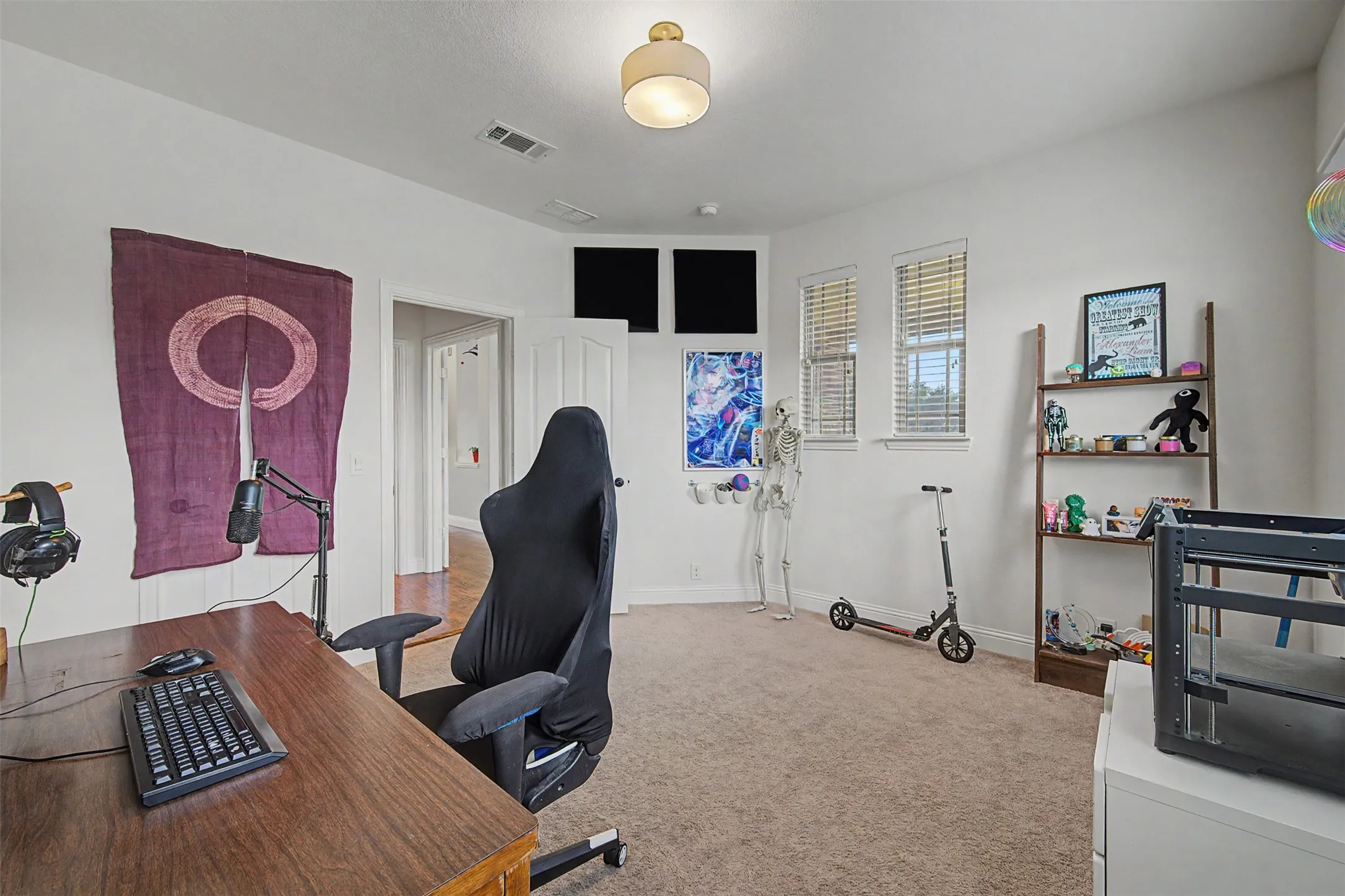 Single Family Residence For Sale in Johnson County , 1204 Barberry Drive, Burleson, Texas 76028, 5 Bedroom, 3 Bathroom, 2 Garage spaces, 3,257 Sqft, built in 2014, mls#21327350, Real Estate Agent in Burleson, Homes For Sale in Johnson county, Homes For Sale in Burleson, Realtor in Burleson Texas, Real Estate Brokerage Independent Realty Texas, Luminita Cordes Realtor